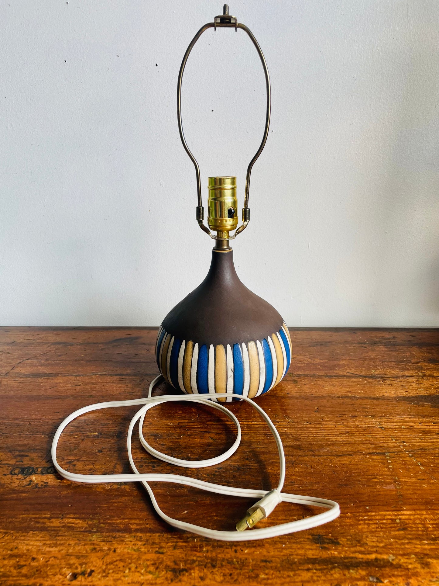 Vintage Mid-Century Modern Style Clay Pottery Lamp with Blue, Tan & Cream Lines Design - Tested / Works!