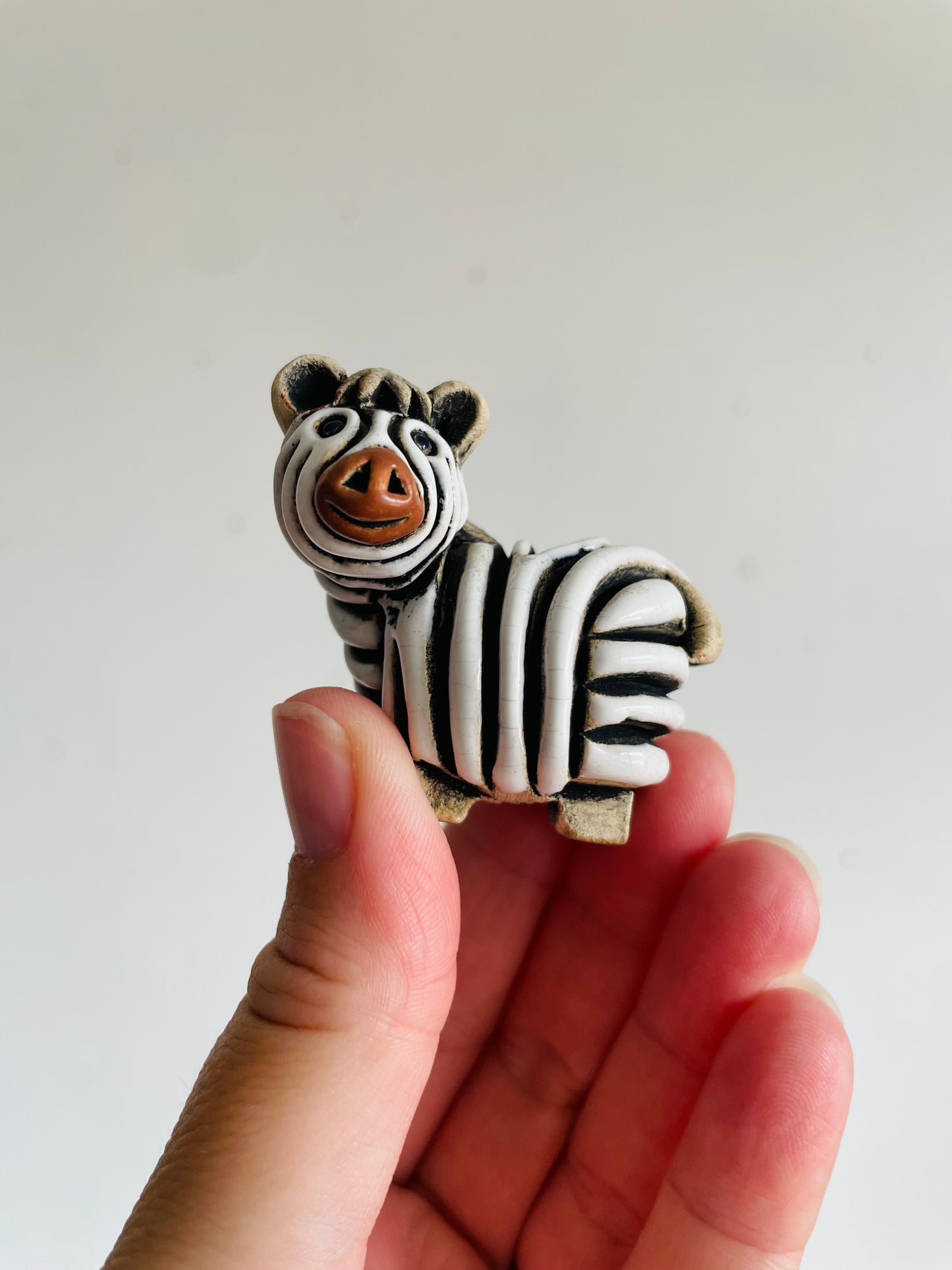 Vintage Artesania Rinconada Uruguay Pottery Zebra Baby Figurine #48A