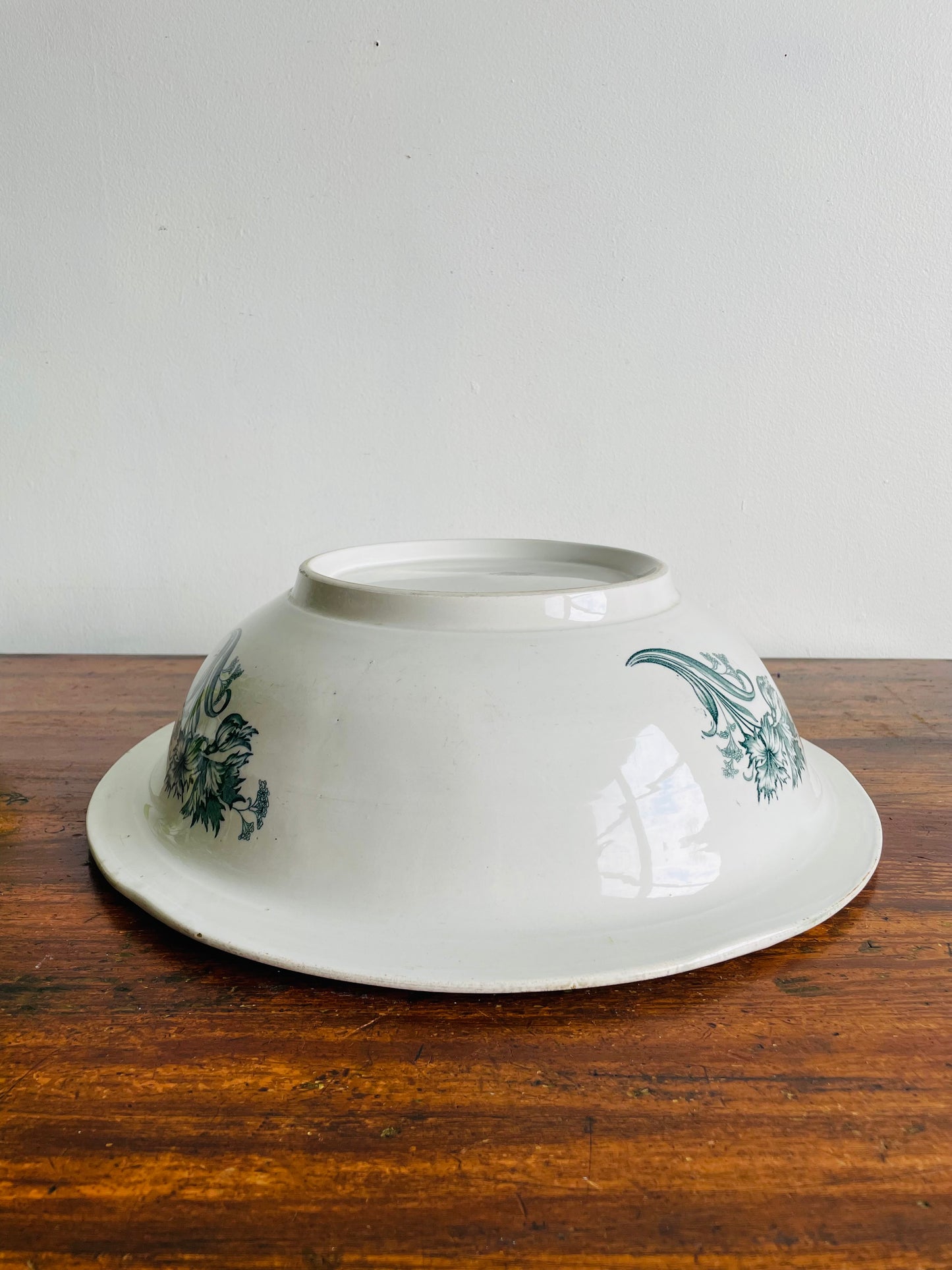 Alejandro Baker & Co. England Giant Ironstone Wash Basin Bowl with Blue Flower Pattern