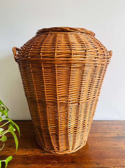 Tall Wicker Laundry Basket Hamper with Lid & Handles