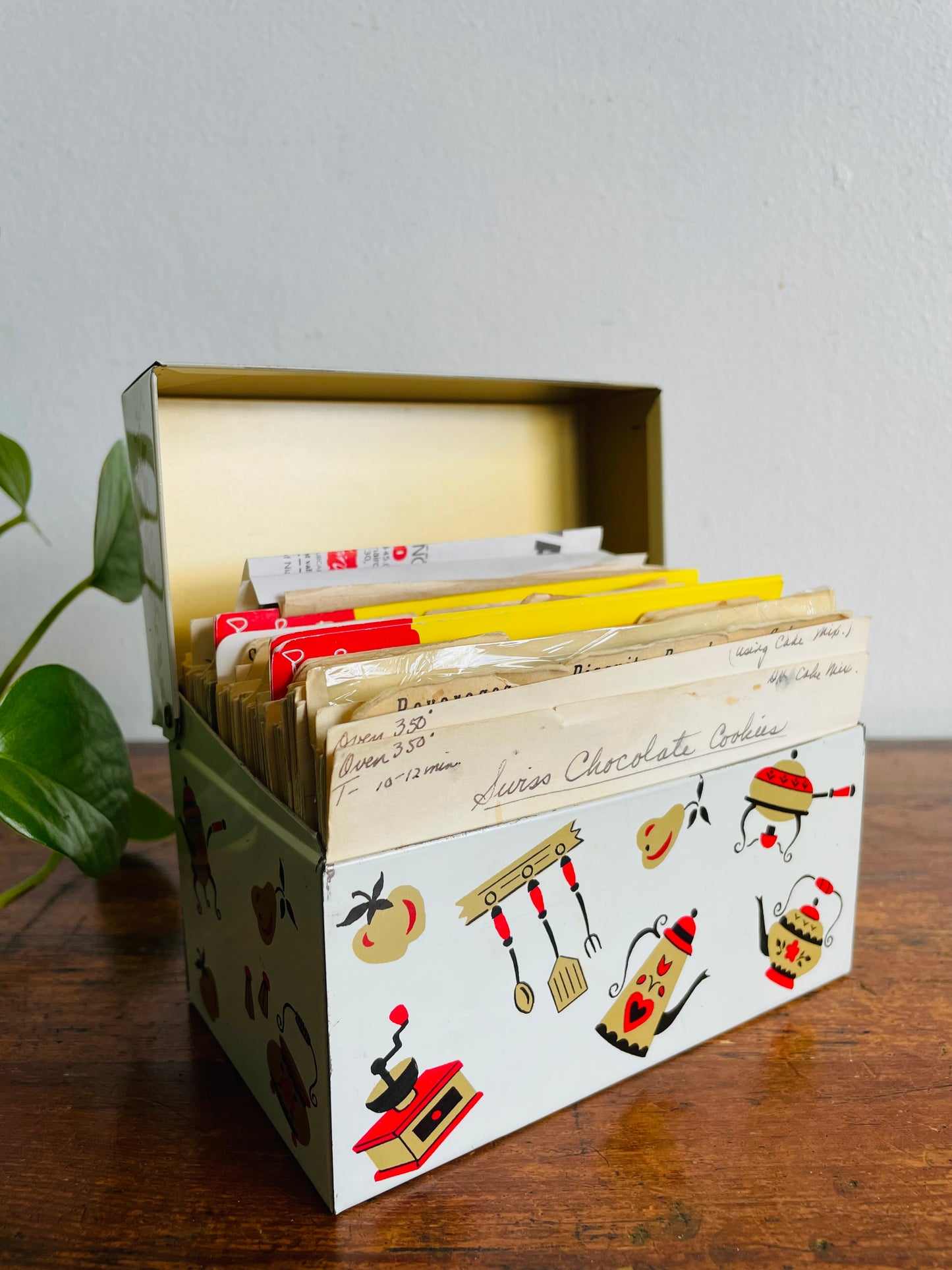 Vintage Ohio Art Co. White Metal Recipe Tin Box with Hinged Lid - Full of Category Dividers & Recipes - Made in Bryan, Ohio USA