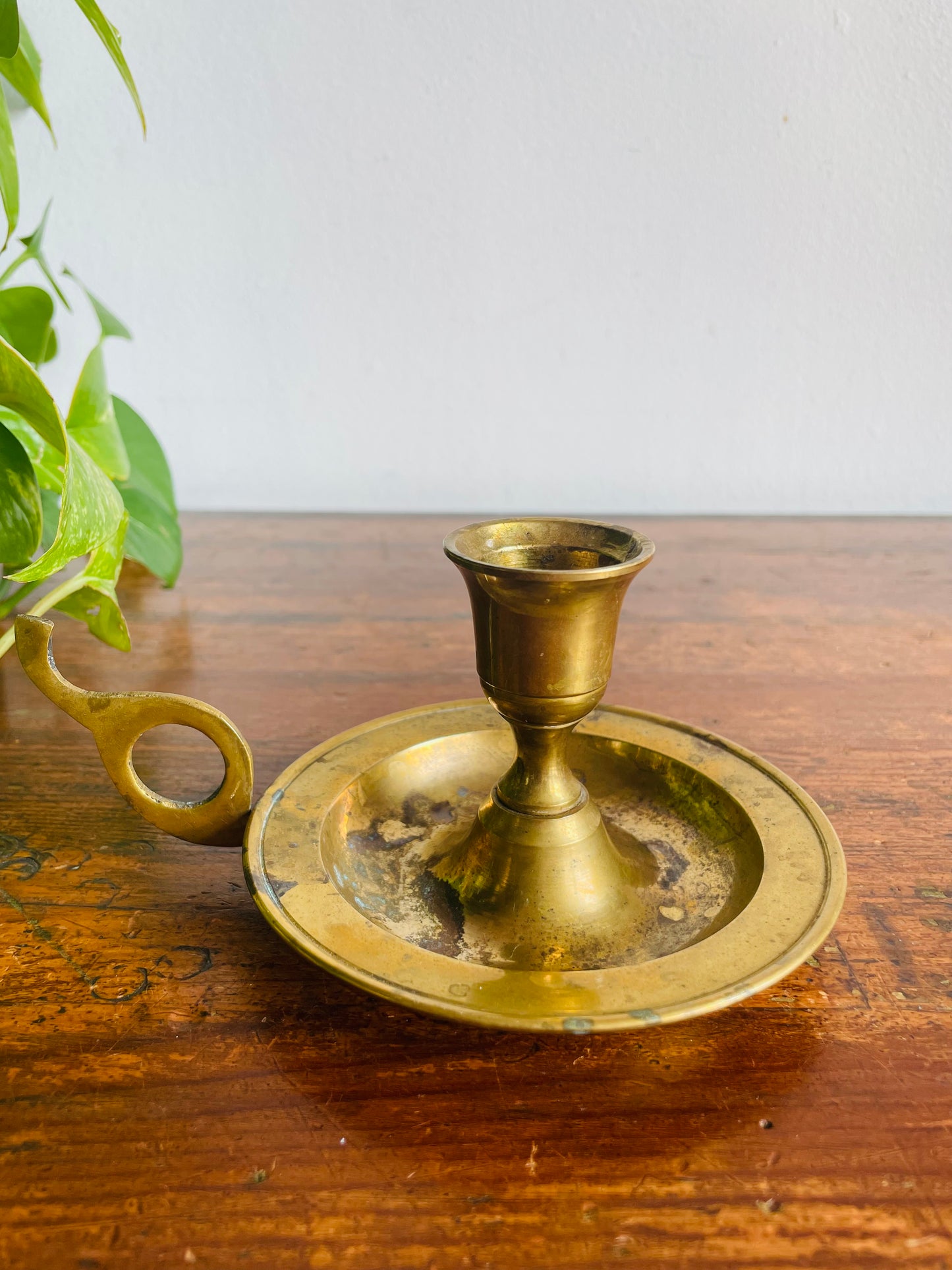 Vintage Solid Brass Chamberstick Candle Holder with Swoop Handle