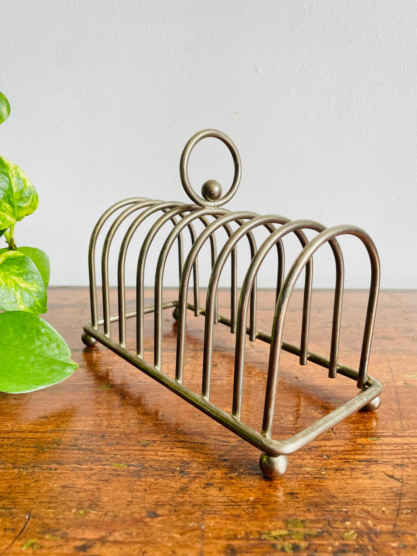 Vintage English Style Silver Metal Toast Rack - Also Makes a Great Letter Holder / Desk Organizer