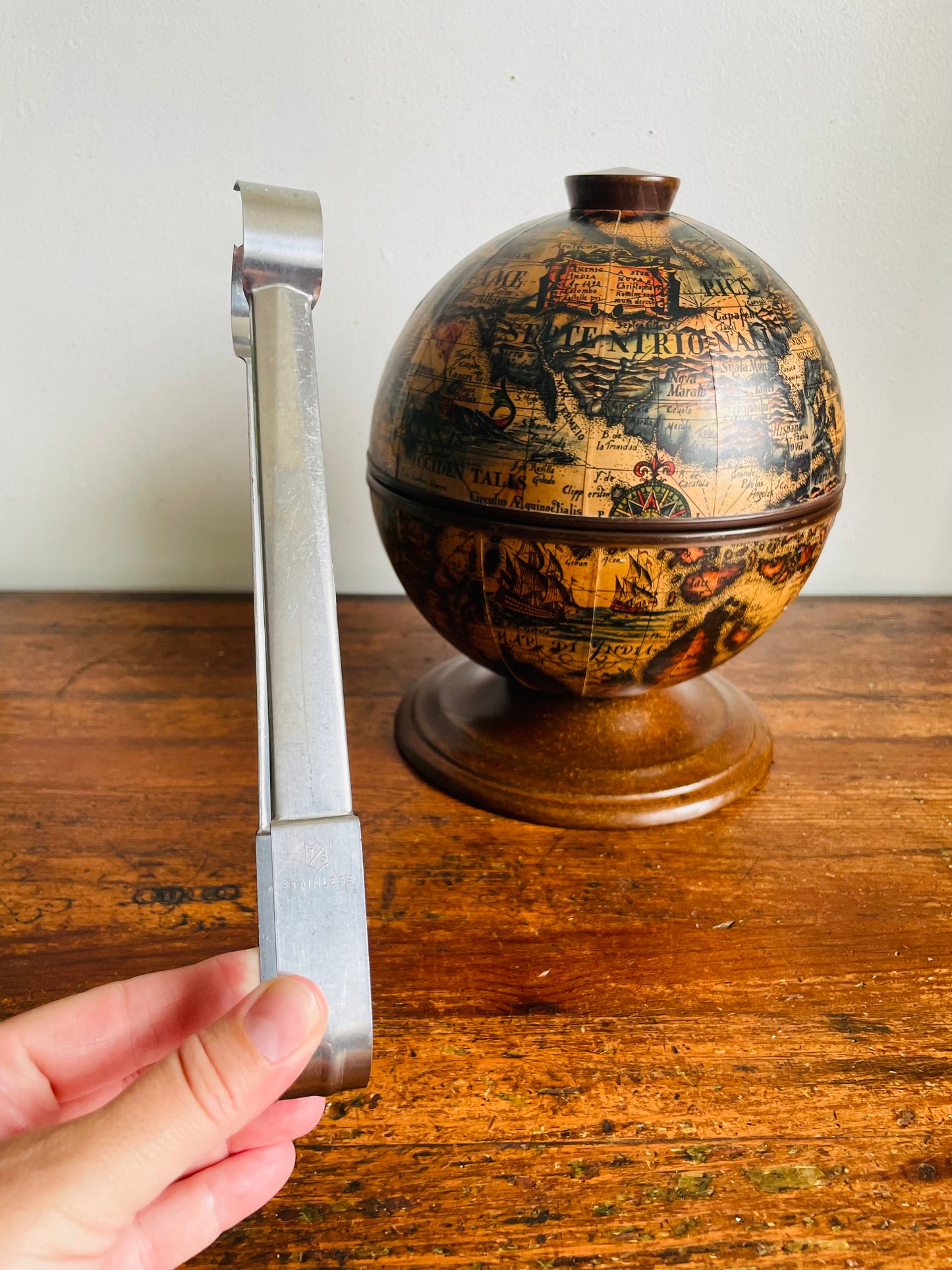 Vintage Mercurio D'Oro Old World Style Globe Ice Bucket - Made in Italy - Includes Stainless Steel Ice Tongs