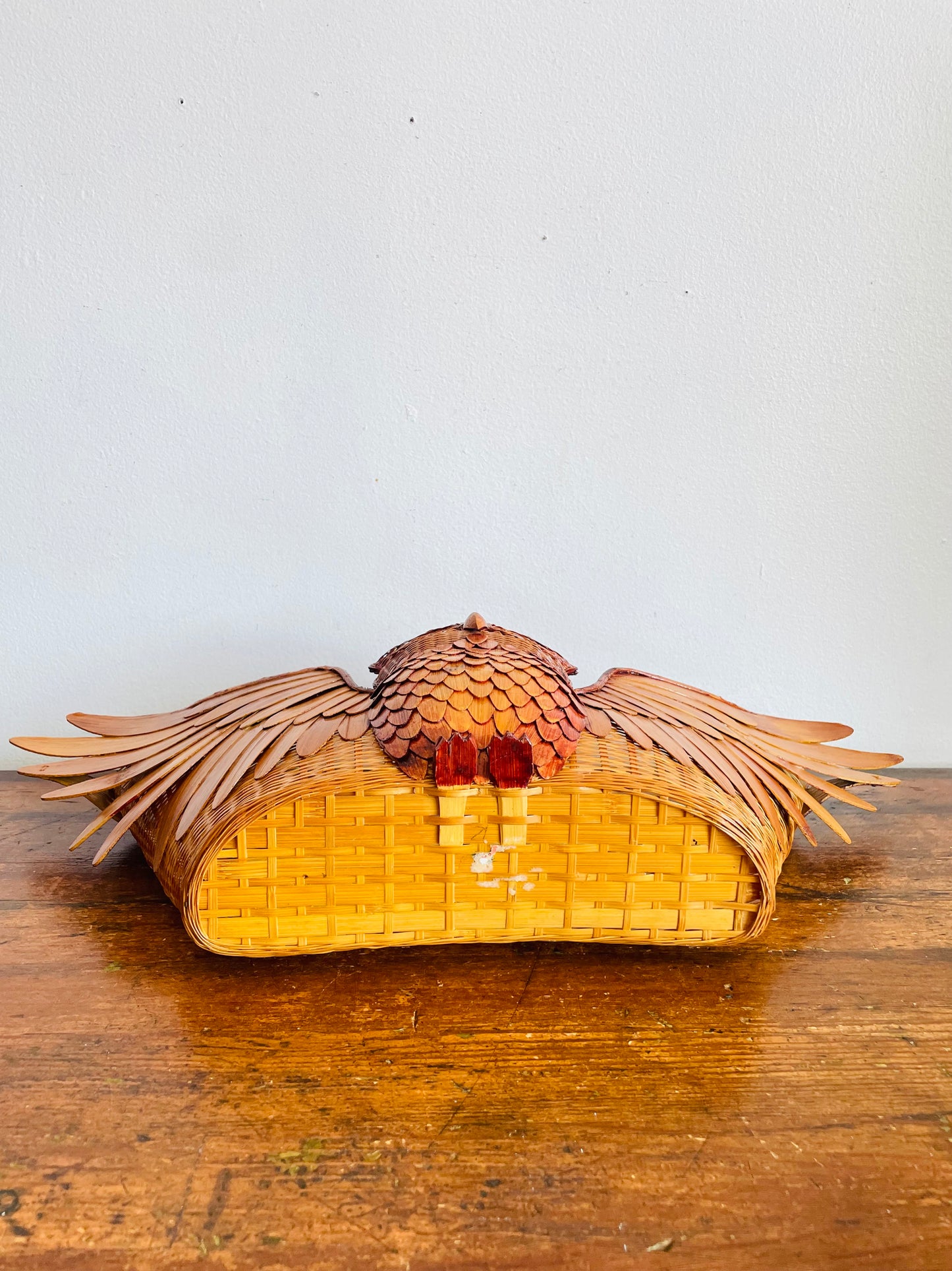 Vintage 1970s Wicker Wood Owl Wall Pocket Basket - Can Stand or Hang on Wall - 20.5" Wingspan - No Shipping
