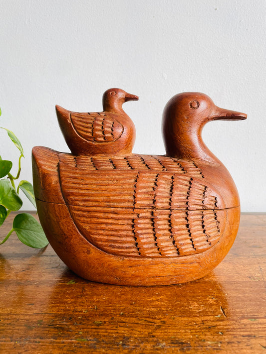 Vintage Hand Carved Folk Art Wood Duck Keepsake Box - Mother Duck with Baby Duckling on Back - Opens Up with Storage Compartment Inside!