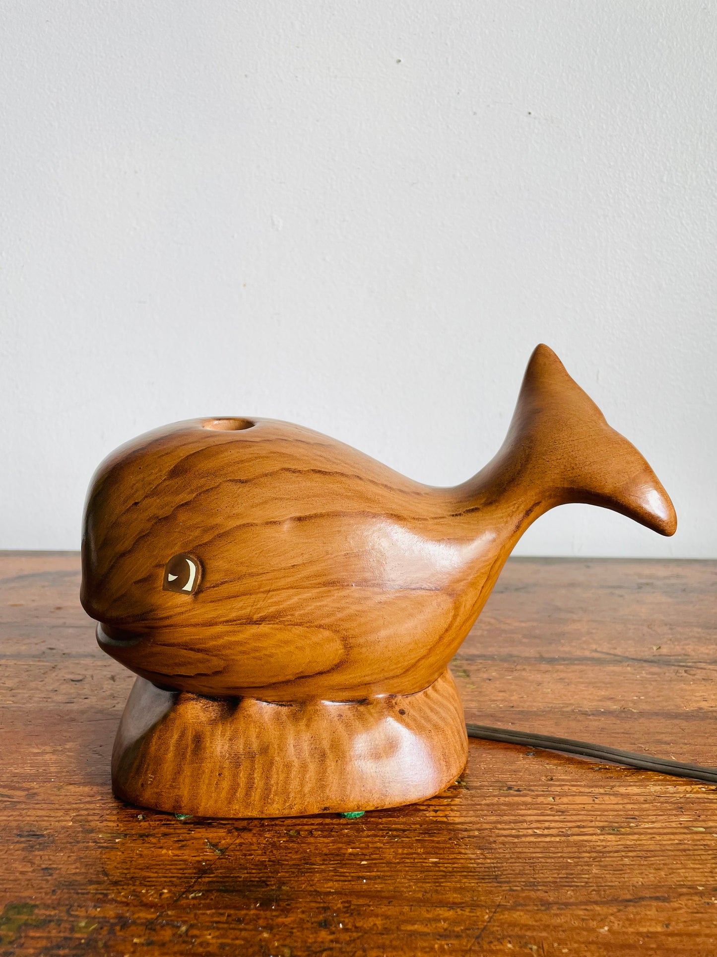 Vintage Ceramic Happy Smiling Whale Nightlight Lamp - You'll Have a Whale of a Time With This One!