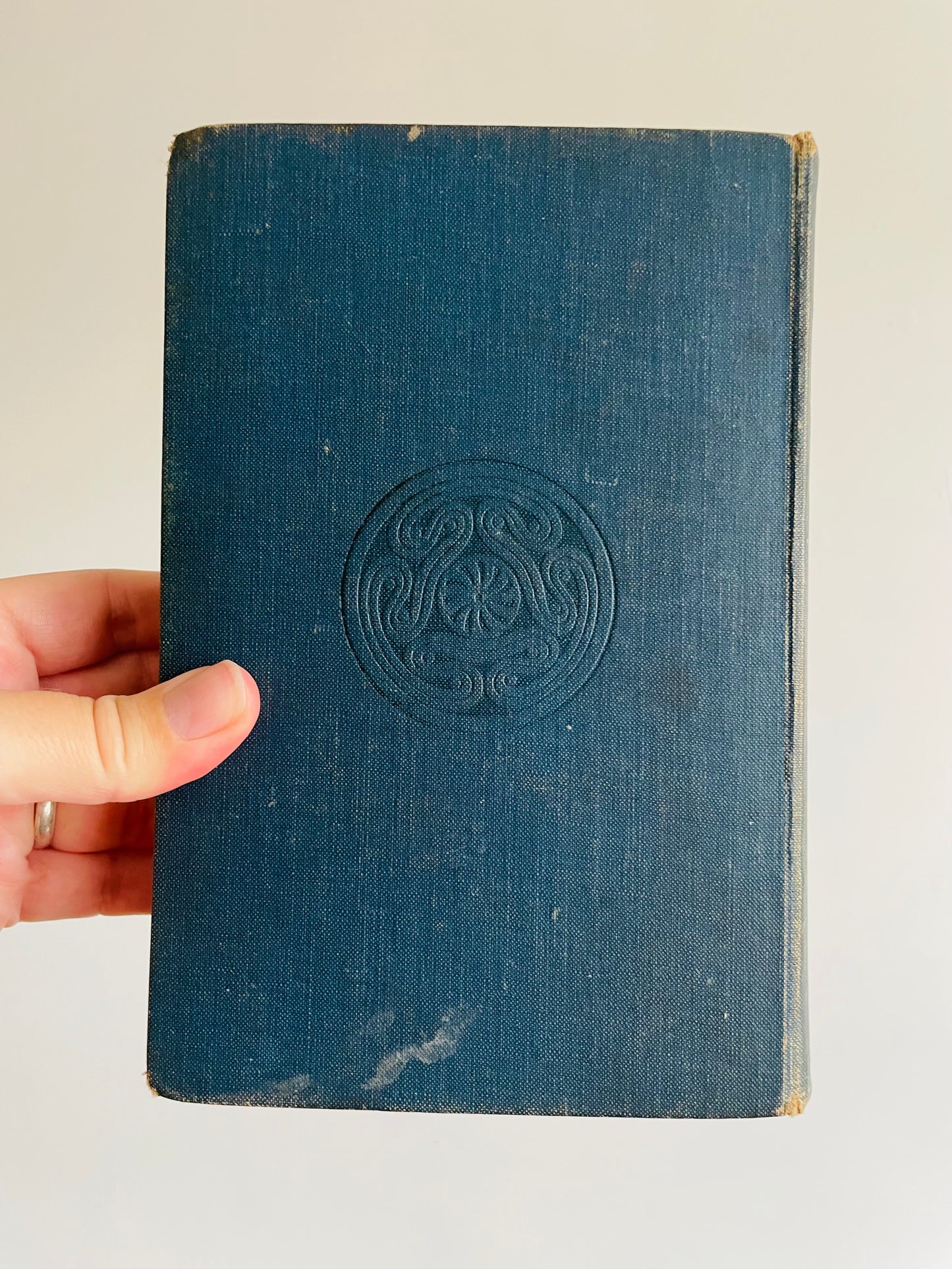 Antique 1904 The Poetical Works of Sir Walter Scott Clothbound Hardcover Book - Oxford Complete Edition Edited by J. Logie Robertson, M.A.