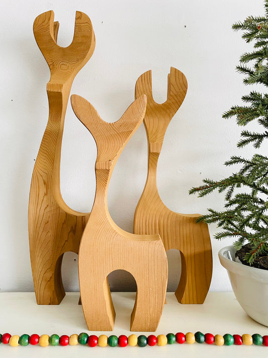 Vintage Mid-Century Modernist-Style Carved Wood Reindeer Sculptures - Set of 3