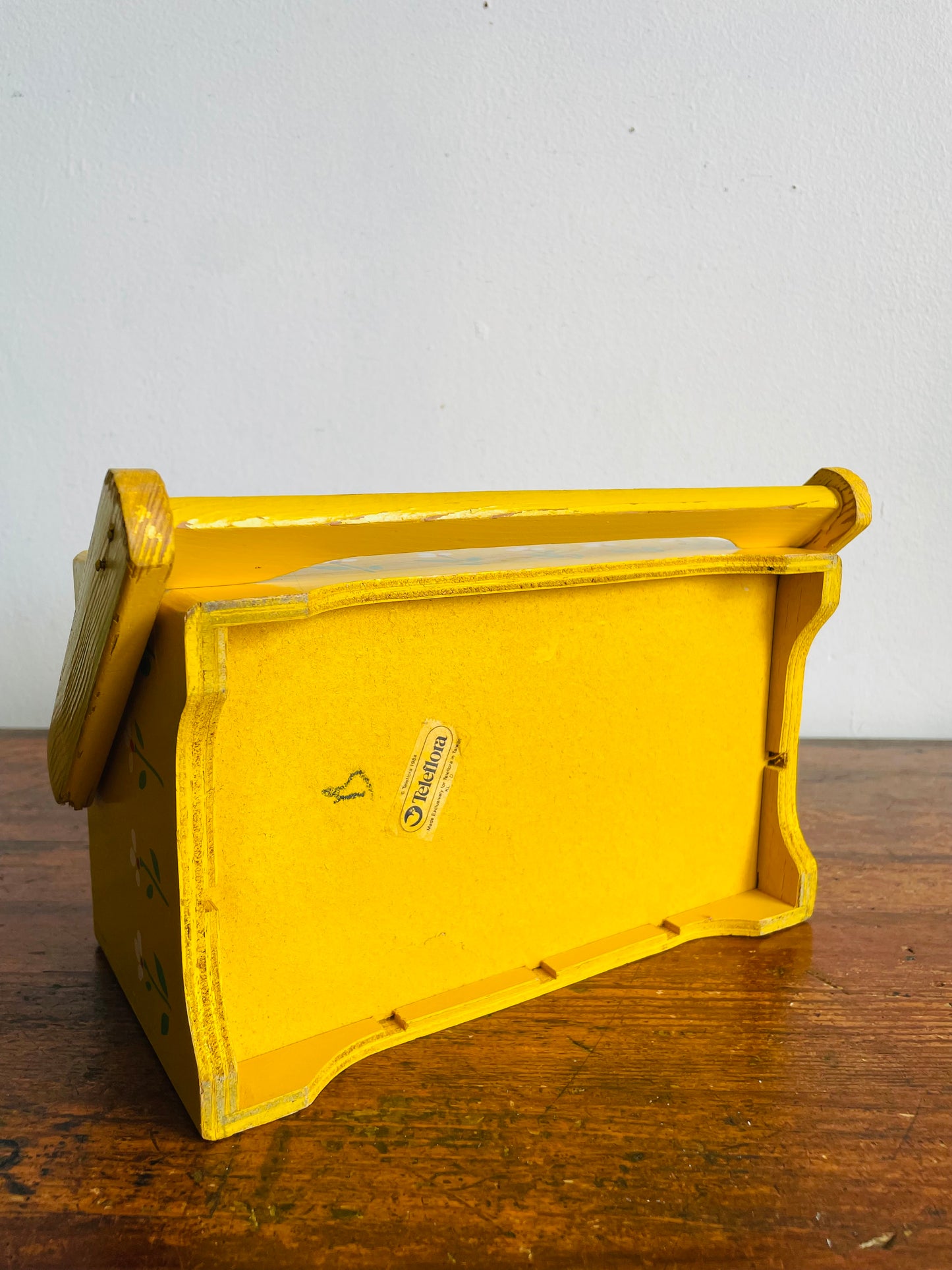 Vintage 1984 Teleflora Bright & Cheerful Yellow with White Flowers Wood Organizer Caddy with Swing Handle & 5 Compartments - Made in Taiwan