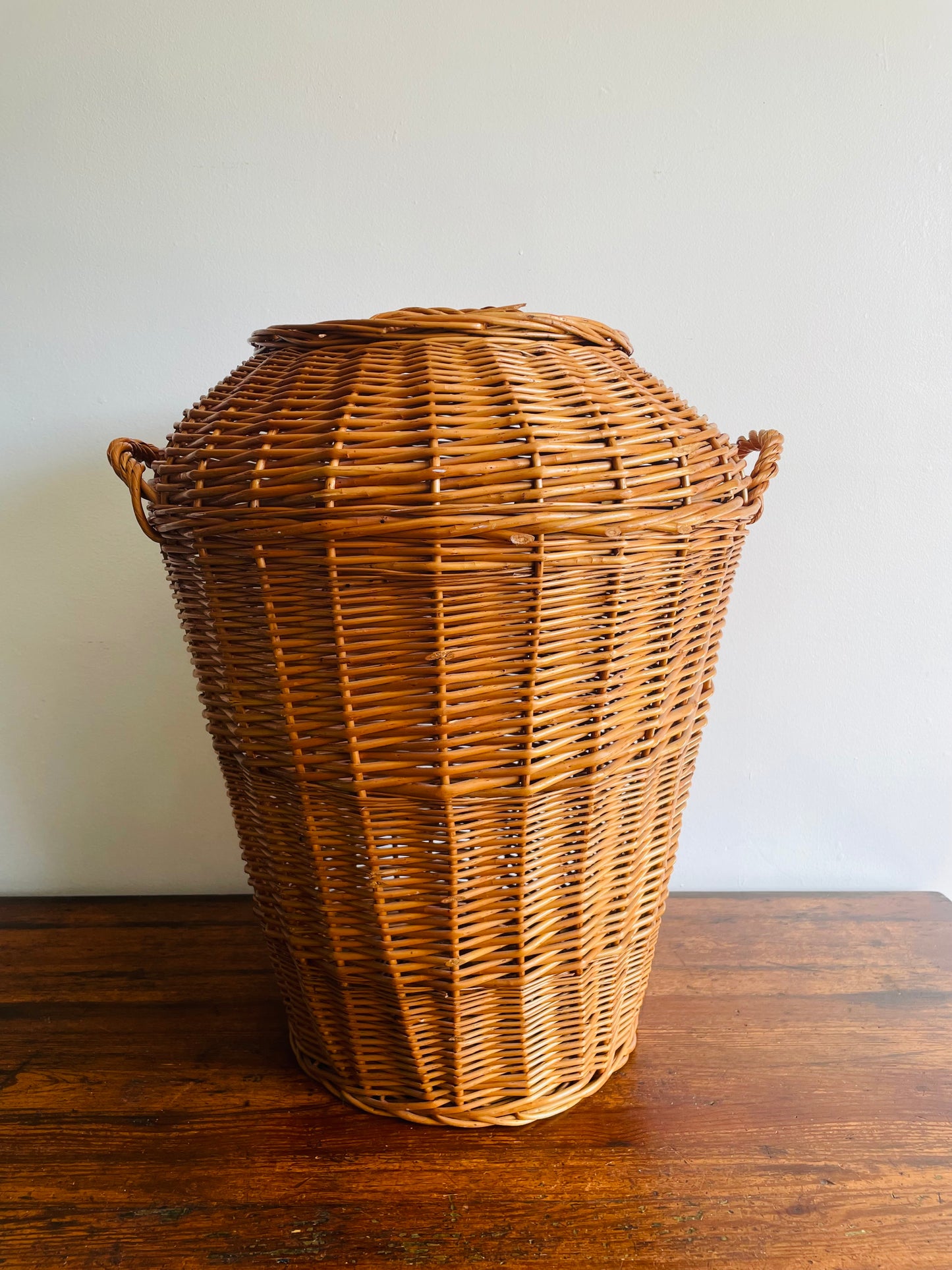 Tall Wicker Laundry Basket Hamper with Lid & Handles