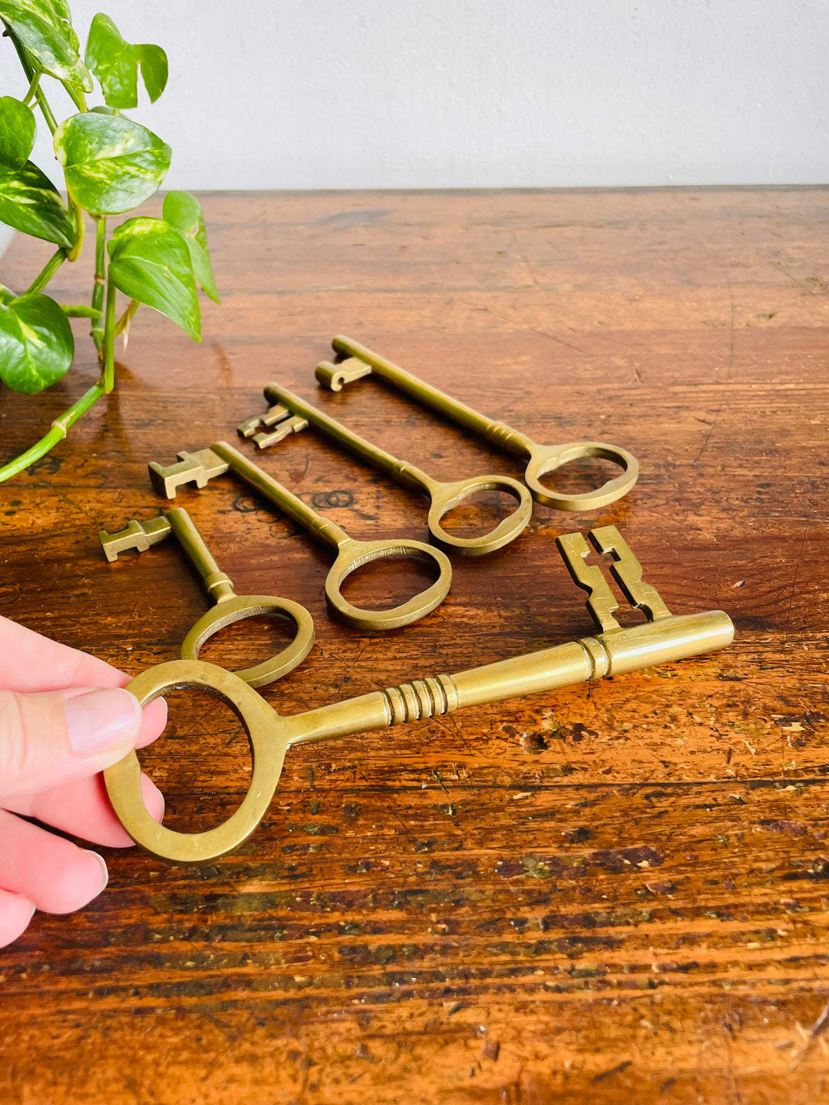 Vintage Collection of Solid Brass Skeleton Keys - Set of 5 - Made in India