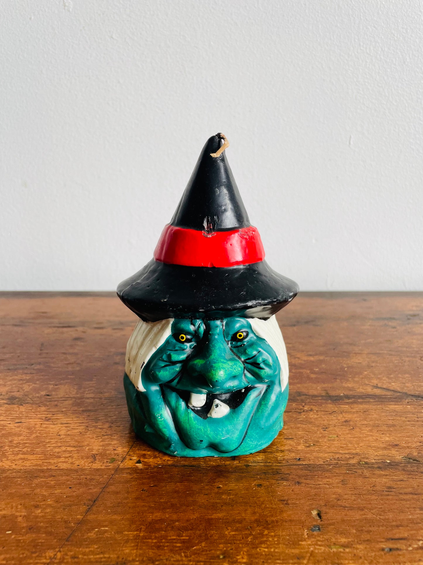 Brand New Vintage Halloween Candle - Spooky Witch