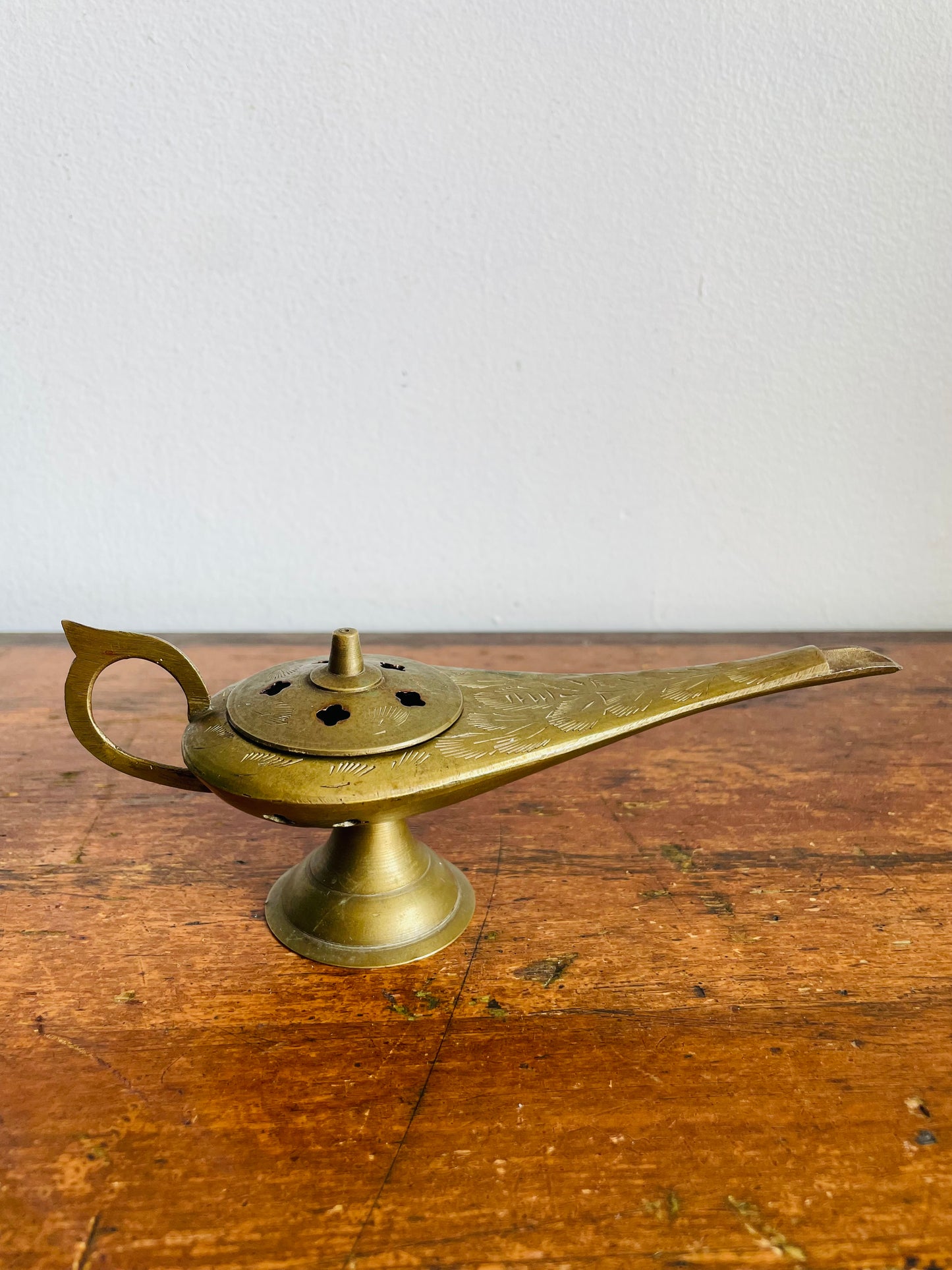 Vintage Solid Brass Aladdin Genie Lamp Cone Incense Burner