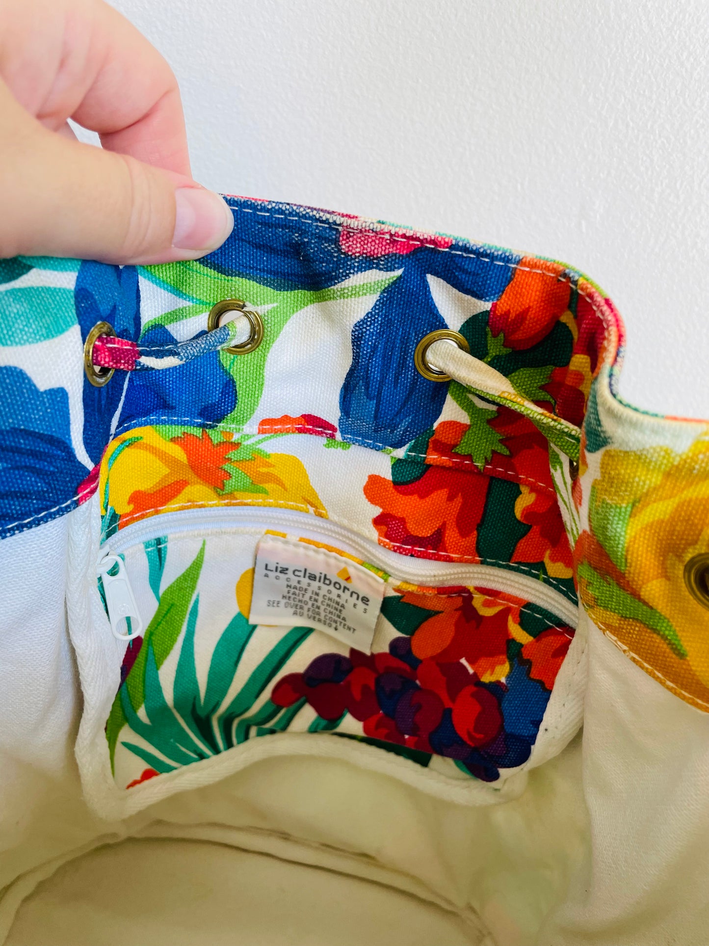 Tropical & Bright Liz Claiborne Accessories 100% Cotton Drawstring Bucket Pouch Purse with Multiple Compartments