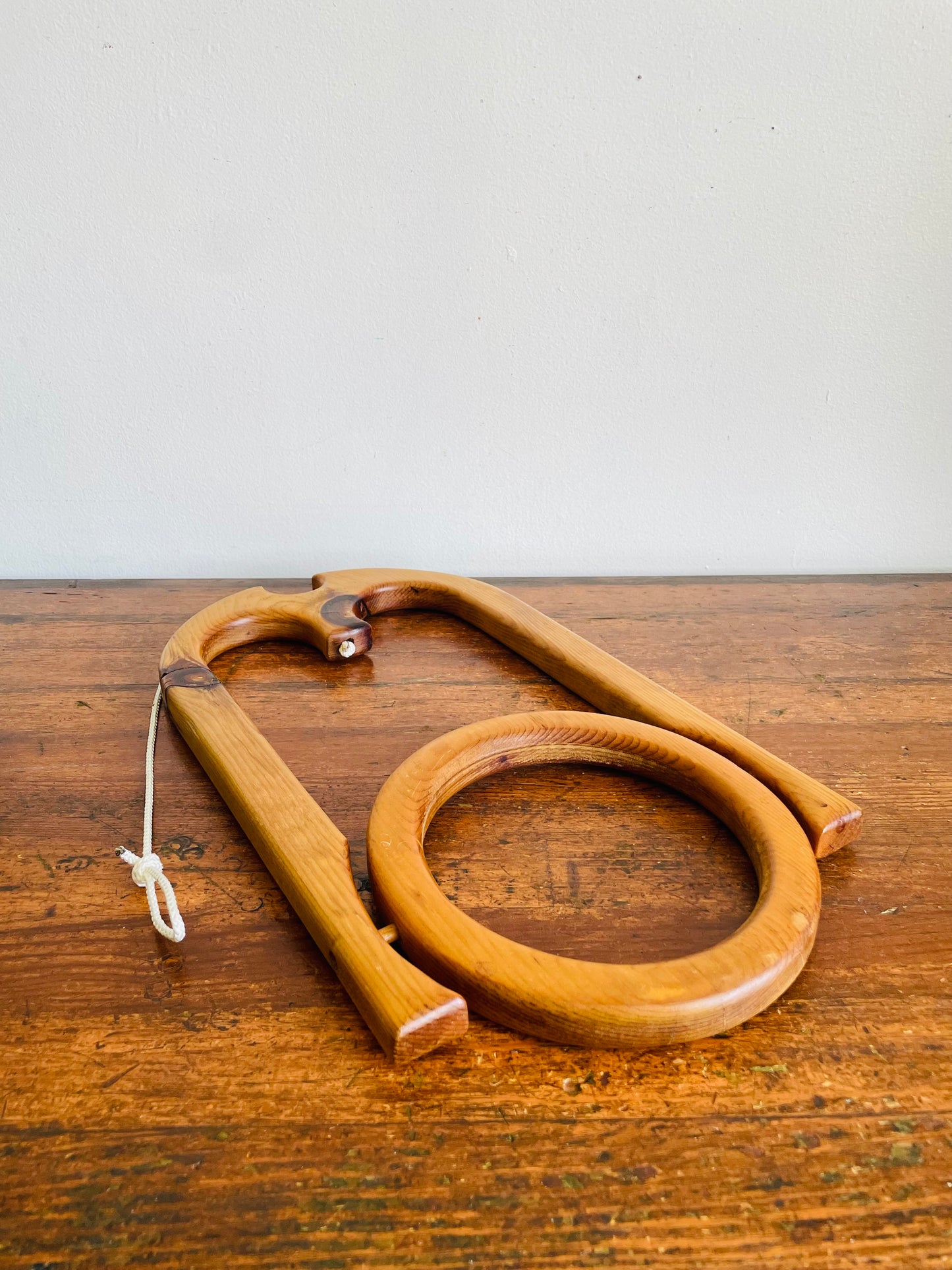 Vintage Mid-Century Modern Style Hanging Wood 6” Plant Pot Holder - Hang From Ceiling or Windowsill - Indoor Garden