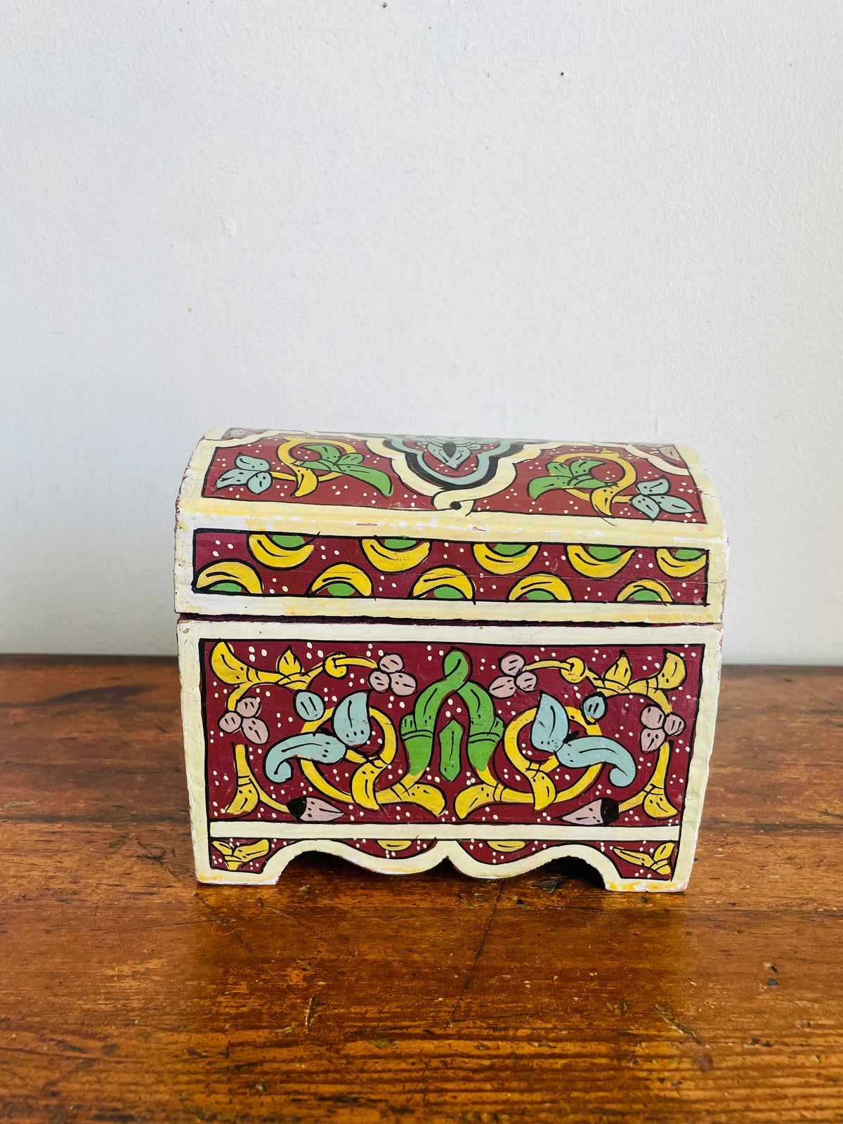 Vintage Moroccan Hand-Painted Wood Jewellery Trinket Treasure Chest Box with Hinged Lid & Colourful Bright Folk Art Design