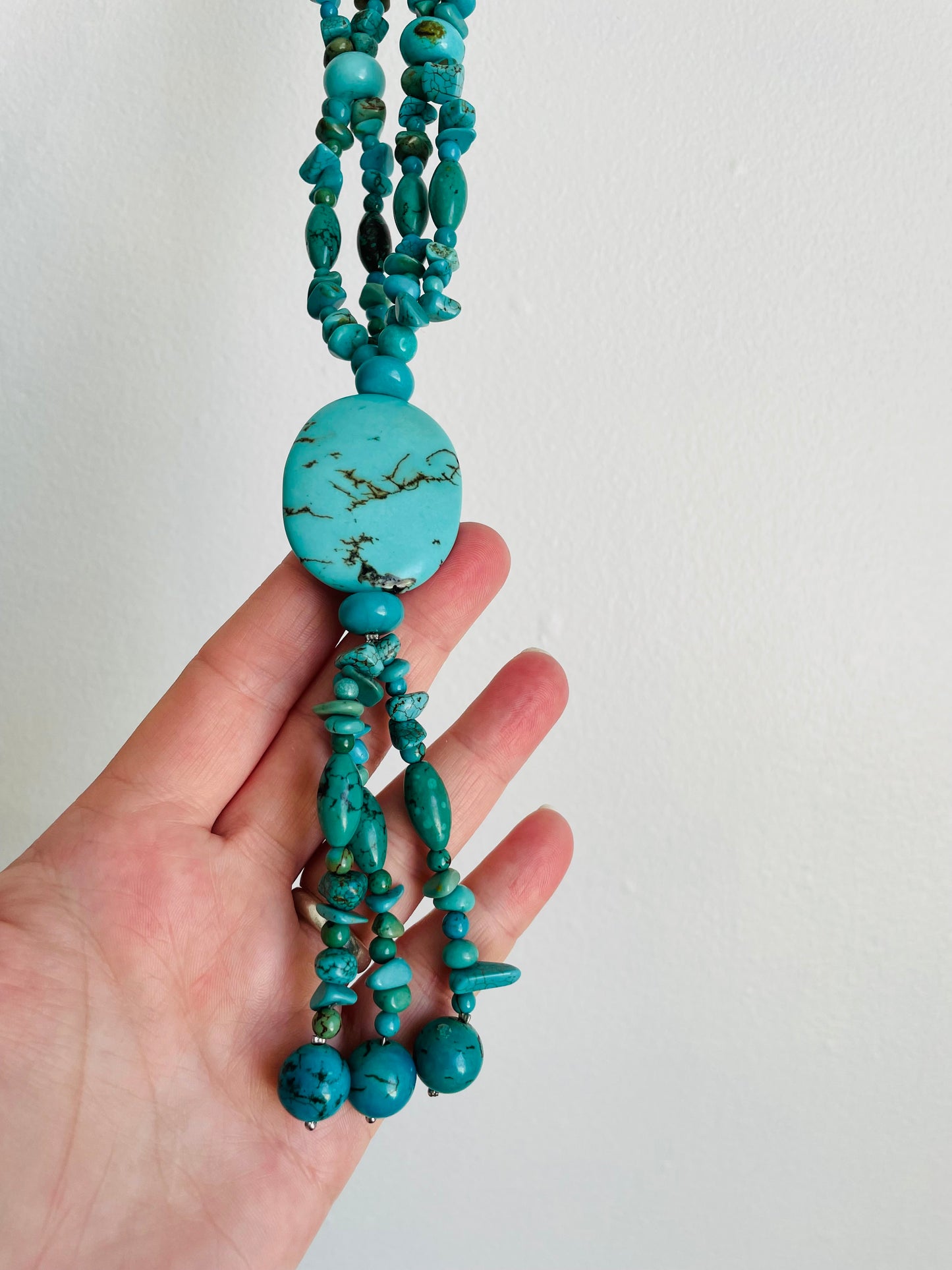 Turquoise Stone Beaded Necklace