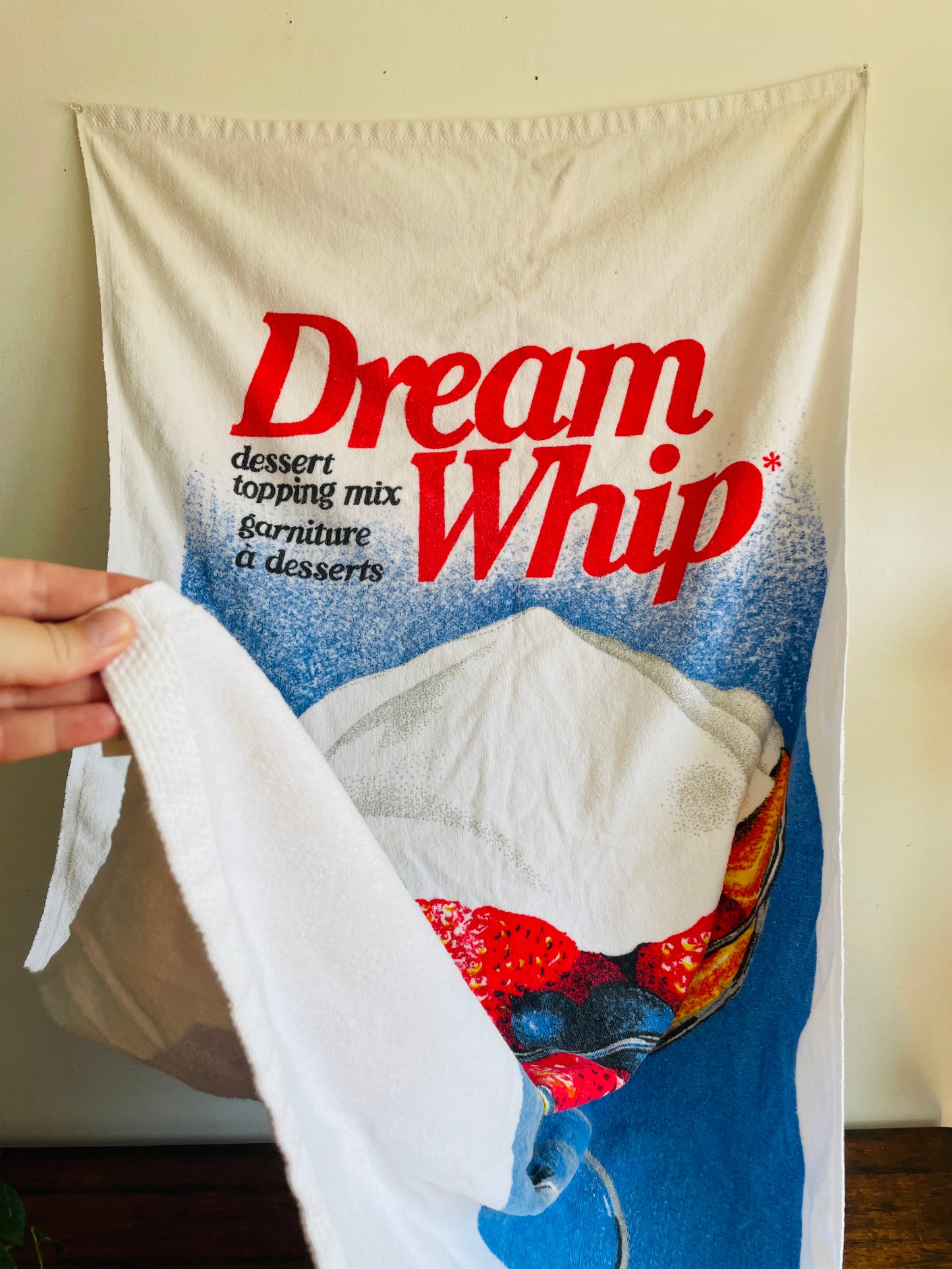Vintage Rare Dream Whip 100% Cotton Plush & Absorbent Beach Towel - Fun Dessert Marketing Advertising