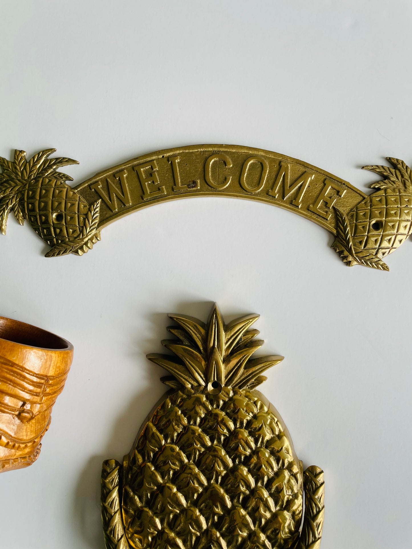 Pineapple Brass Welcome Plate Sign - Bombay Company