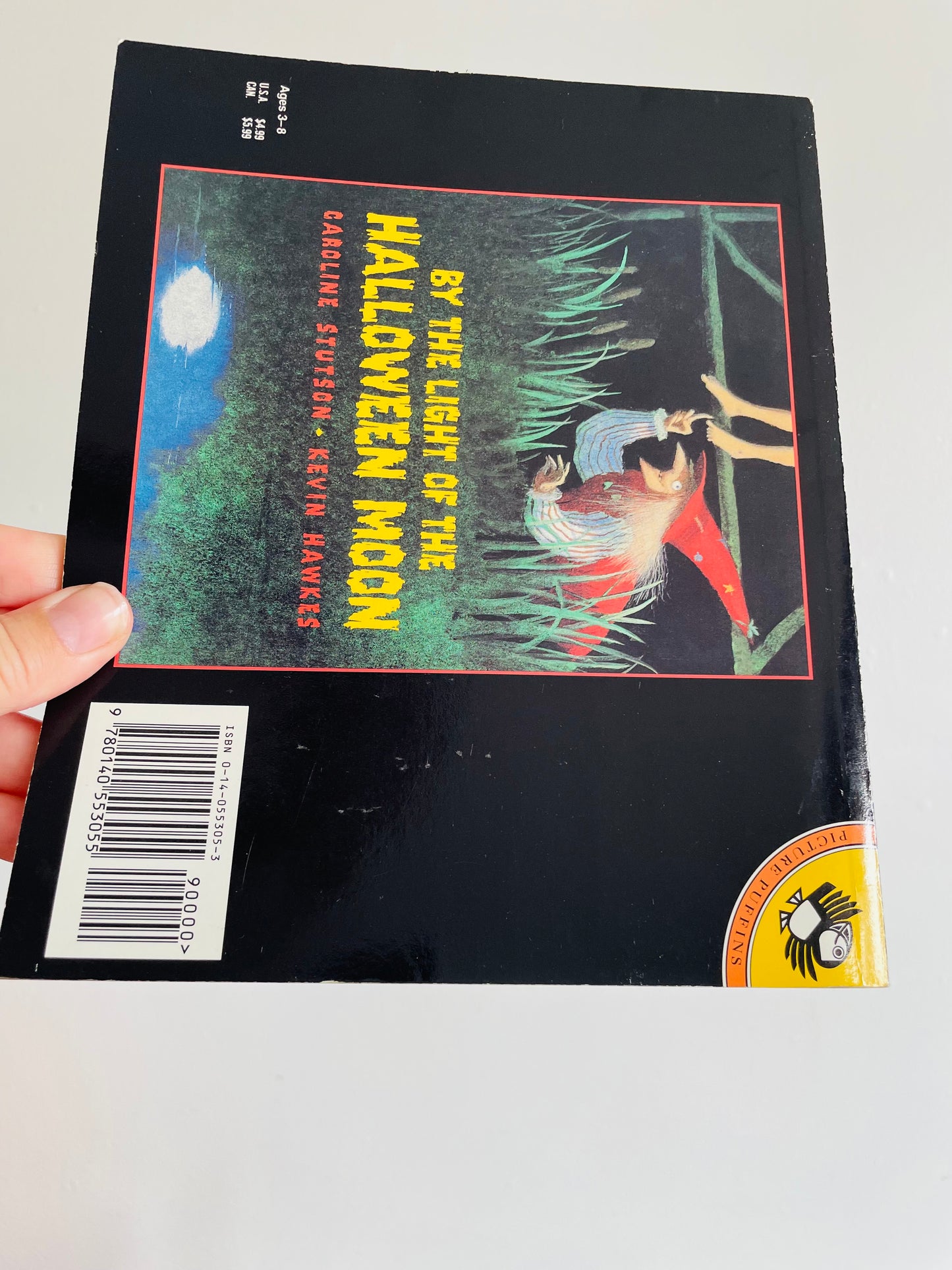 By The Light of The Halloween Moon Book by Caroline Stutson & Kevin Hawkes (1993)