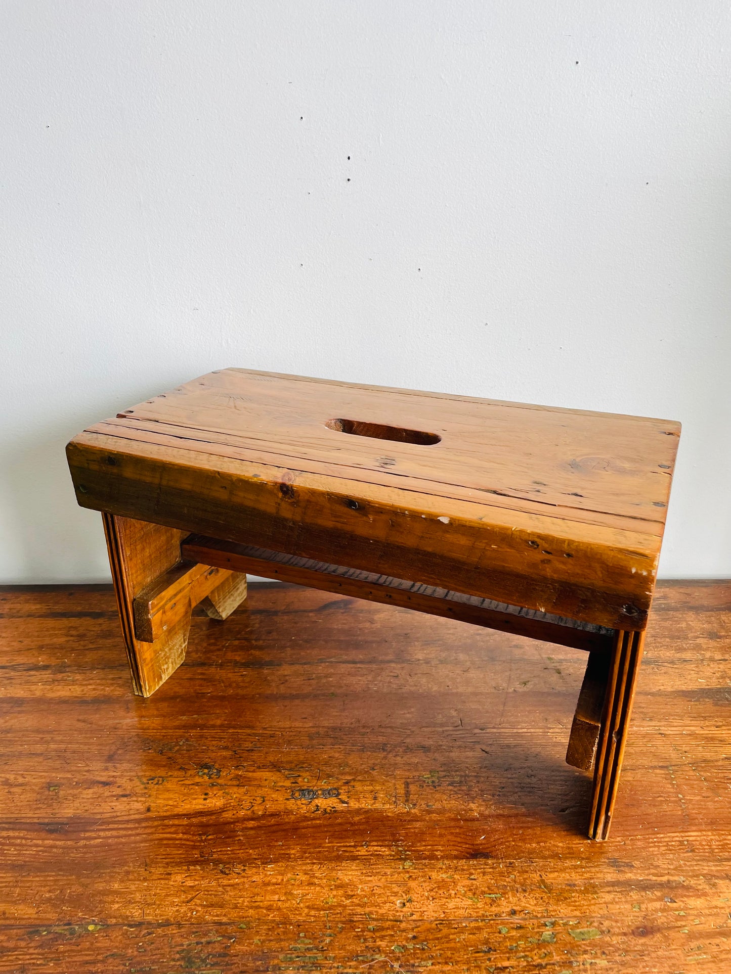 Vintage Wooden Step Stool / Carry Bench - Primitive Rustic Modern Cottage Decor - No Shipping
