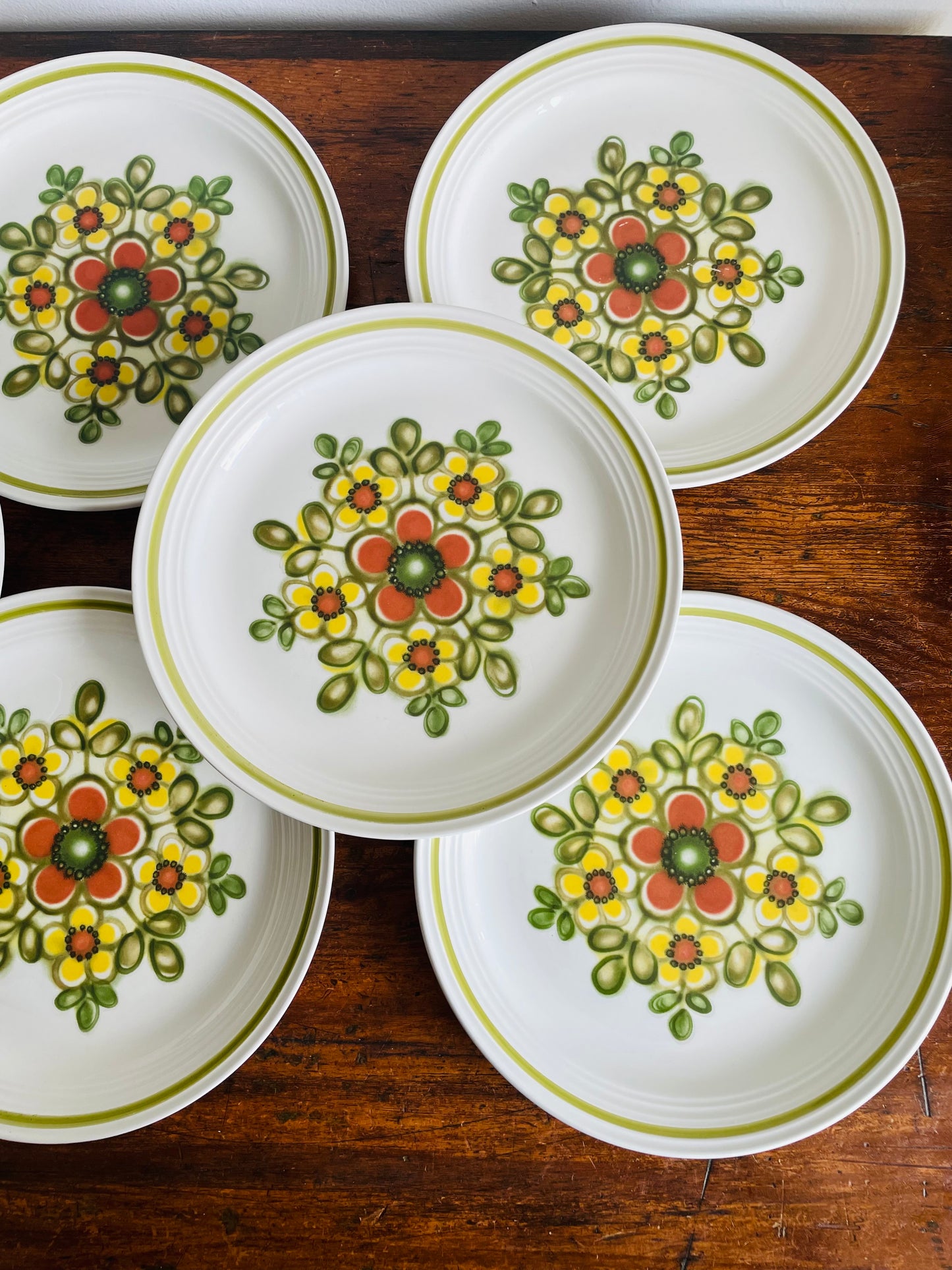 Vintage 10" Dinner Plates with Groovy Orange, Yellow & Green Flower Power Pattern - Set of 8 -  Made in England