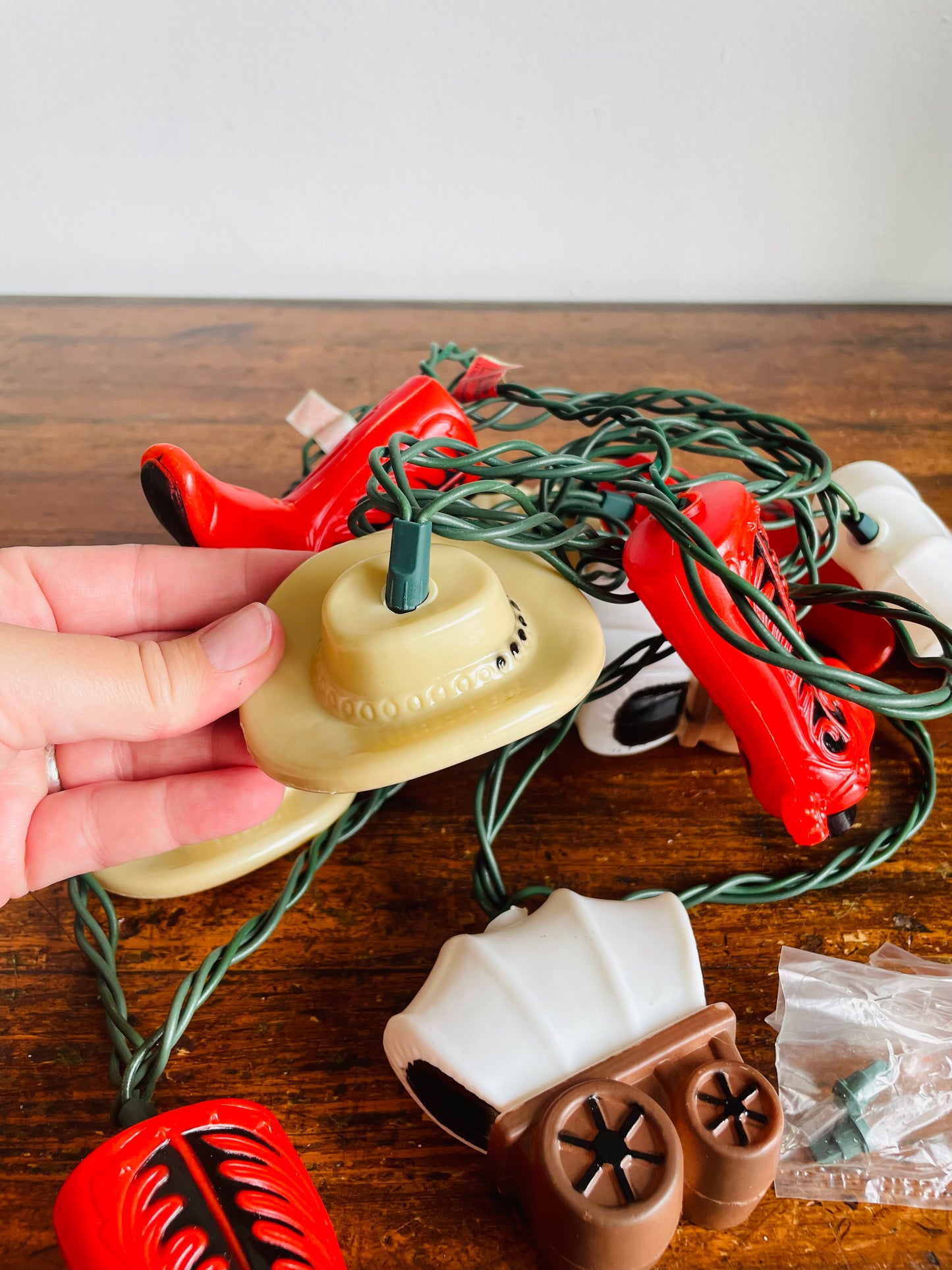 Vintage Alderbrook Western Cowboy Themed 10 Indoor Party String Lights - Box D (One Box)