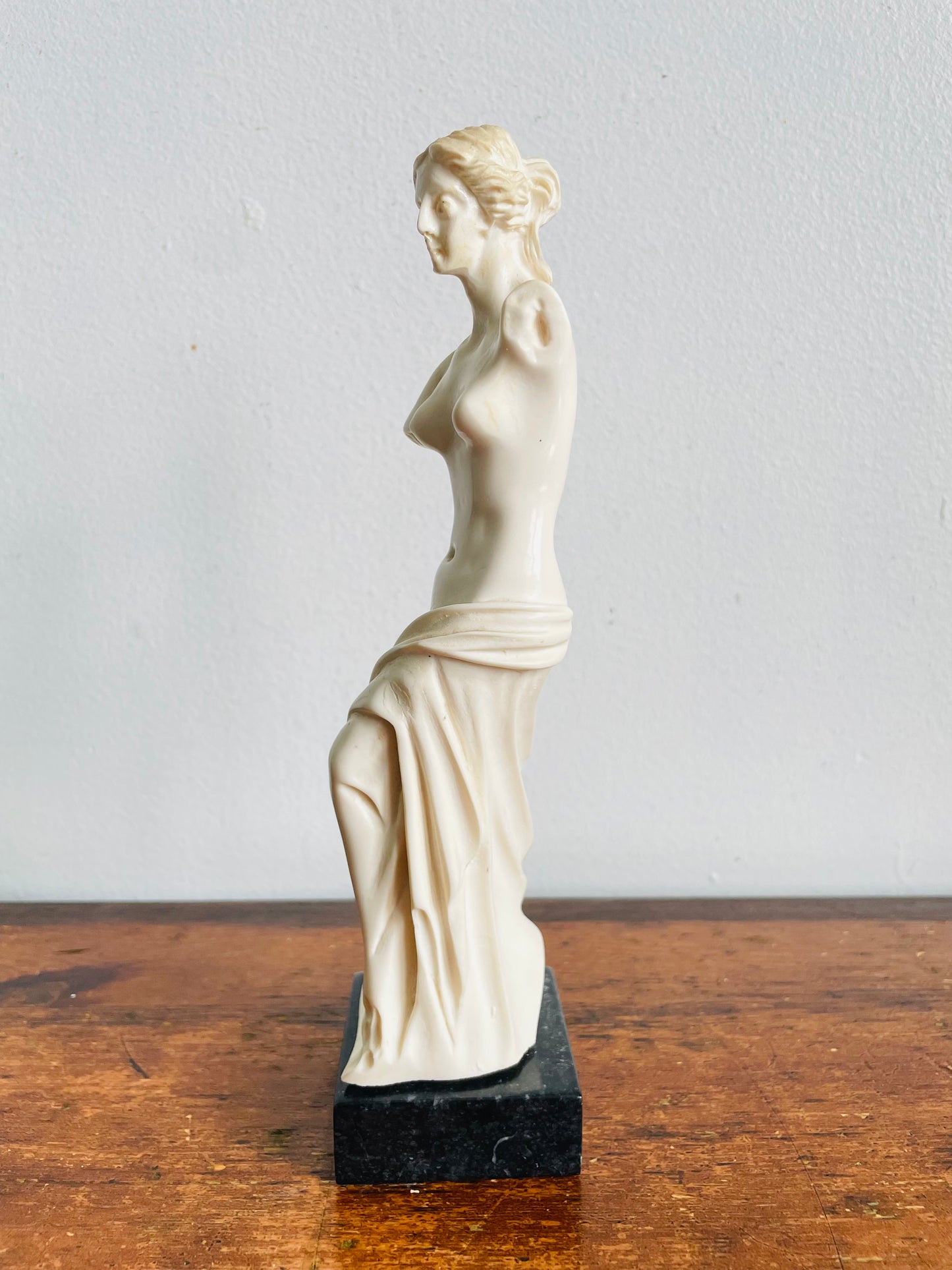 Vintage Reproduction Venus de Milo Nude Female Statue
