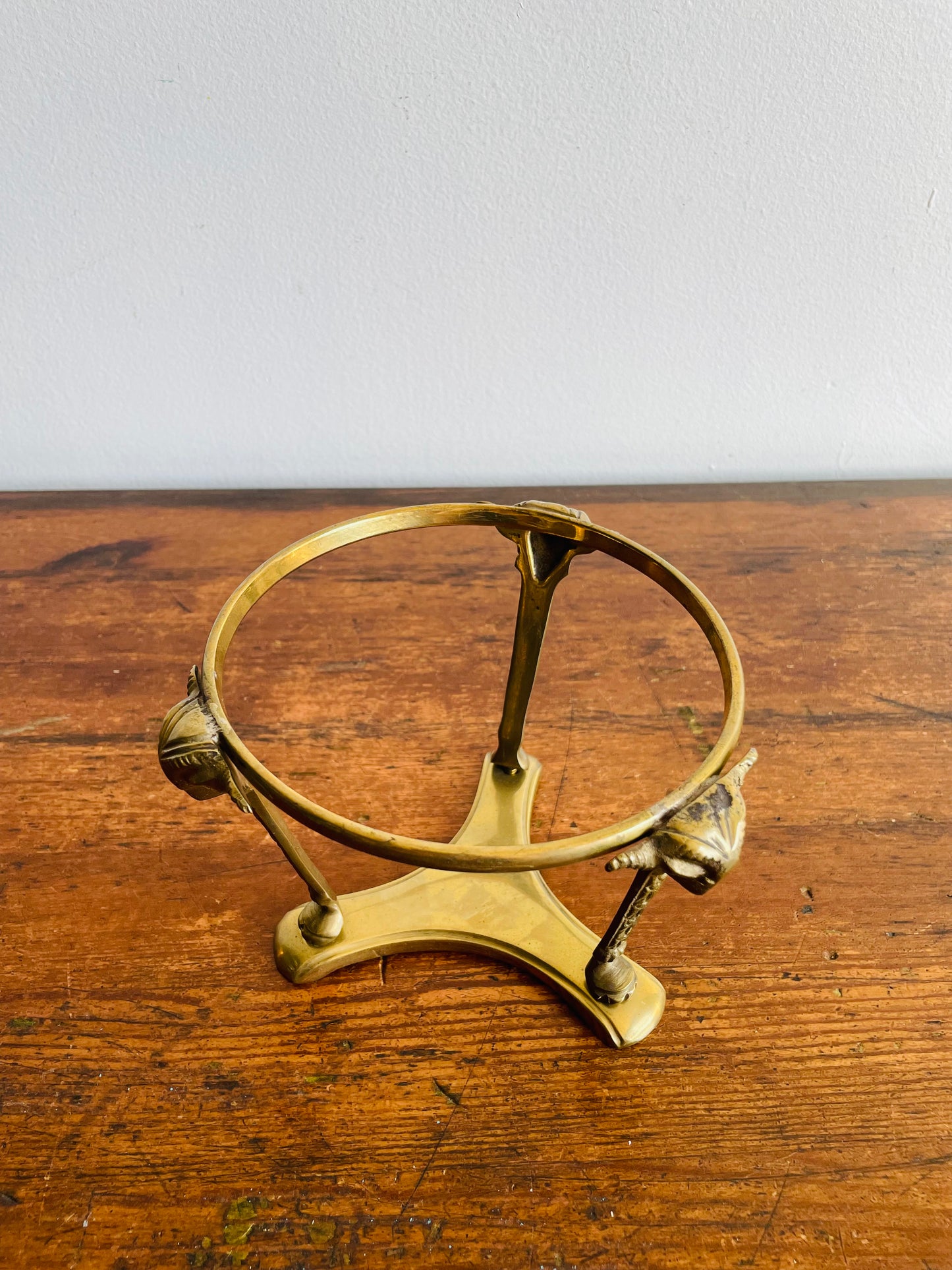 Solid Brass Pedestal Holder Stand with Ram Head Design