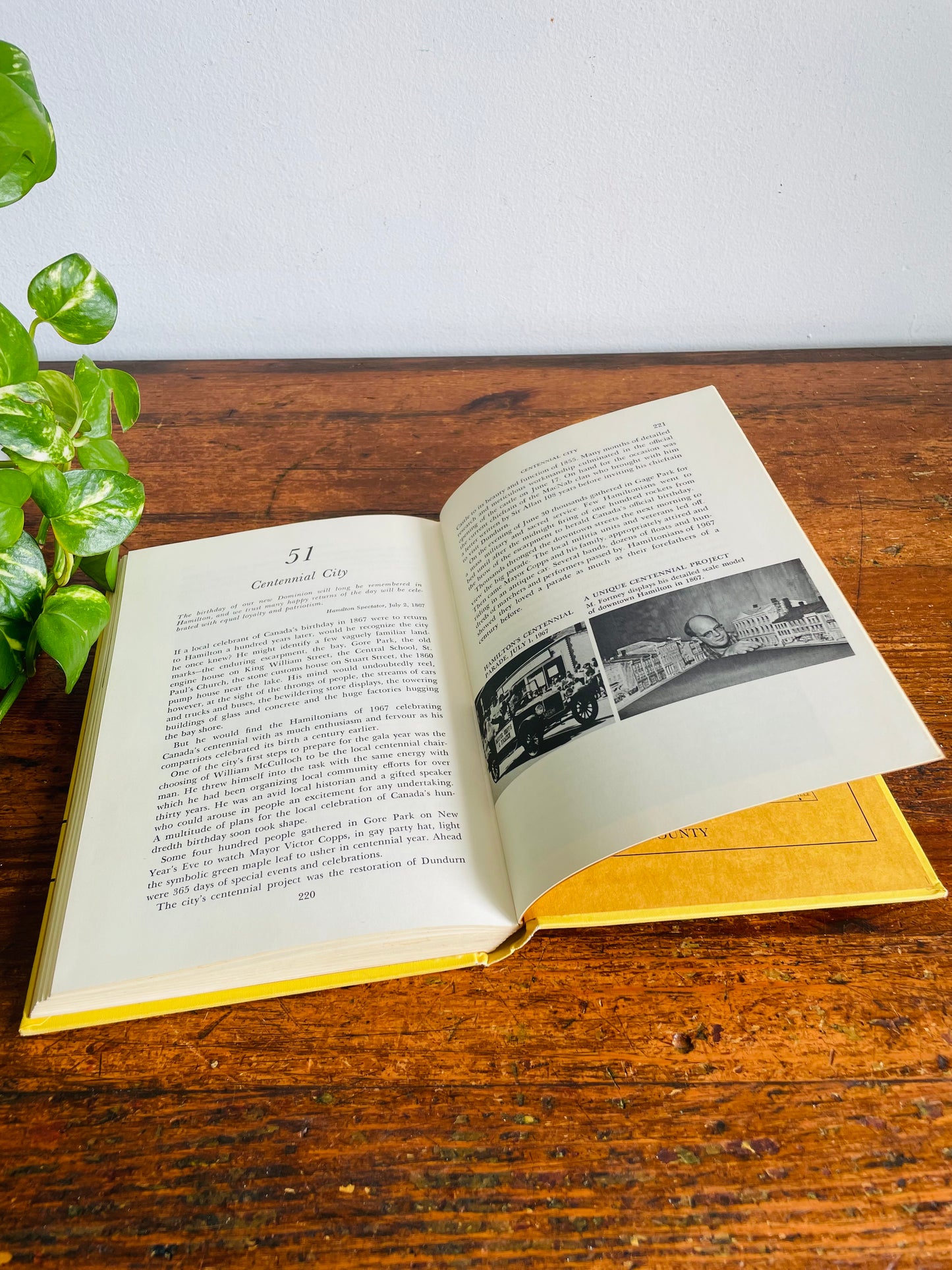 Vintage Hamilton: The Story of a City Clothbound Hardcover Book - A Centennial Project by Hamilton Board of Education - Louis C. Evans / Ryerson Press (1970)