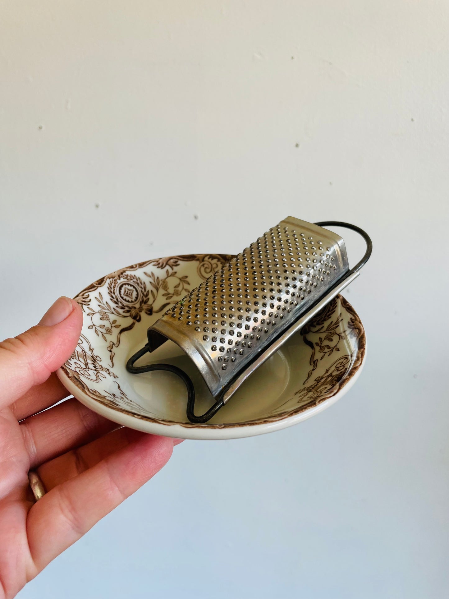 Vintage Mini Grater & Duraline Hotel Ware Super Vitrified White Bowl with Brown Design - Made in England - Set of 2 Pieces