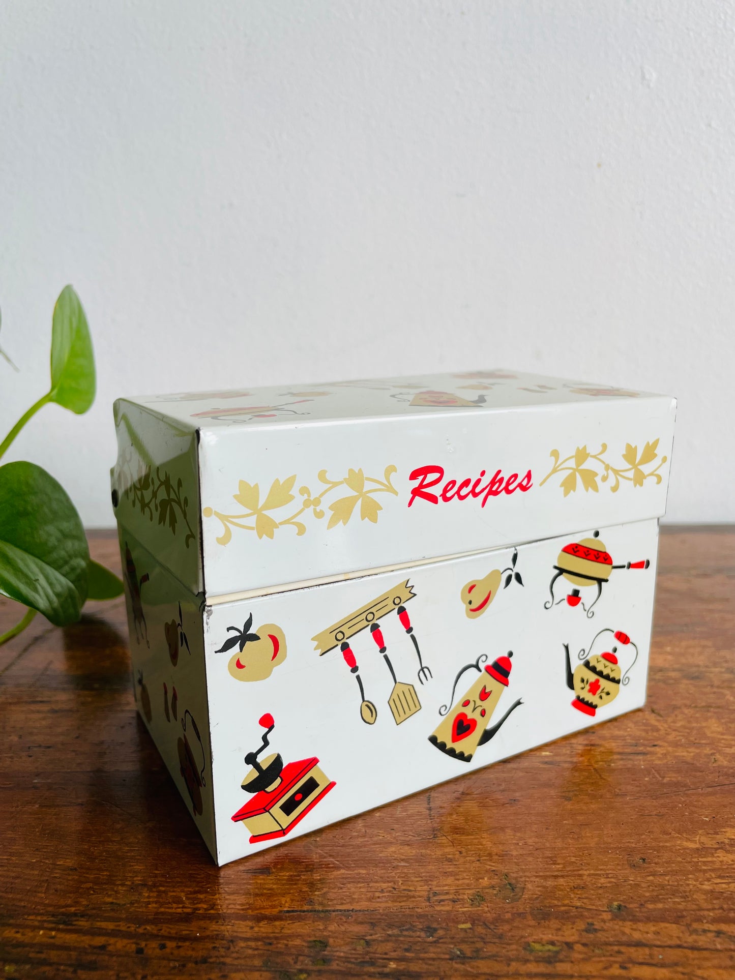 Vintage Ohio Art Co. White Metal Recipe Tin Box with Hinged Lid - Full of Category Dividers & Recipes - Made in Bryan, Ohio USA