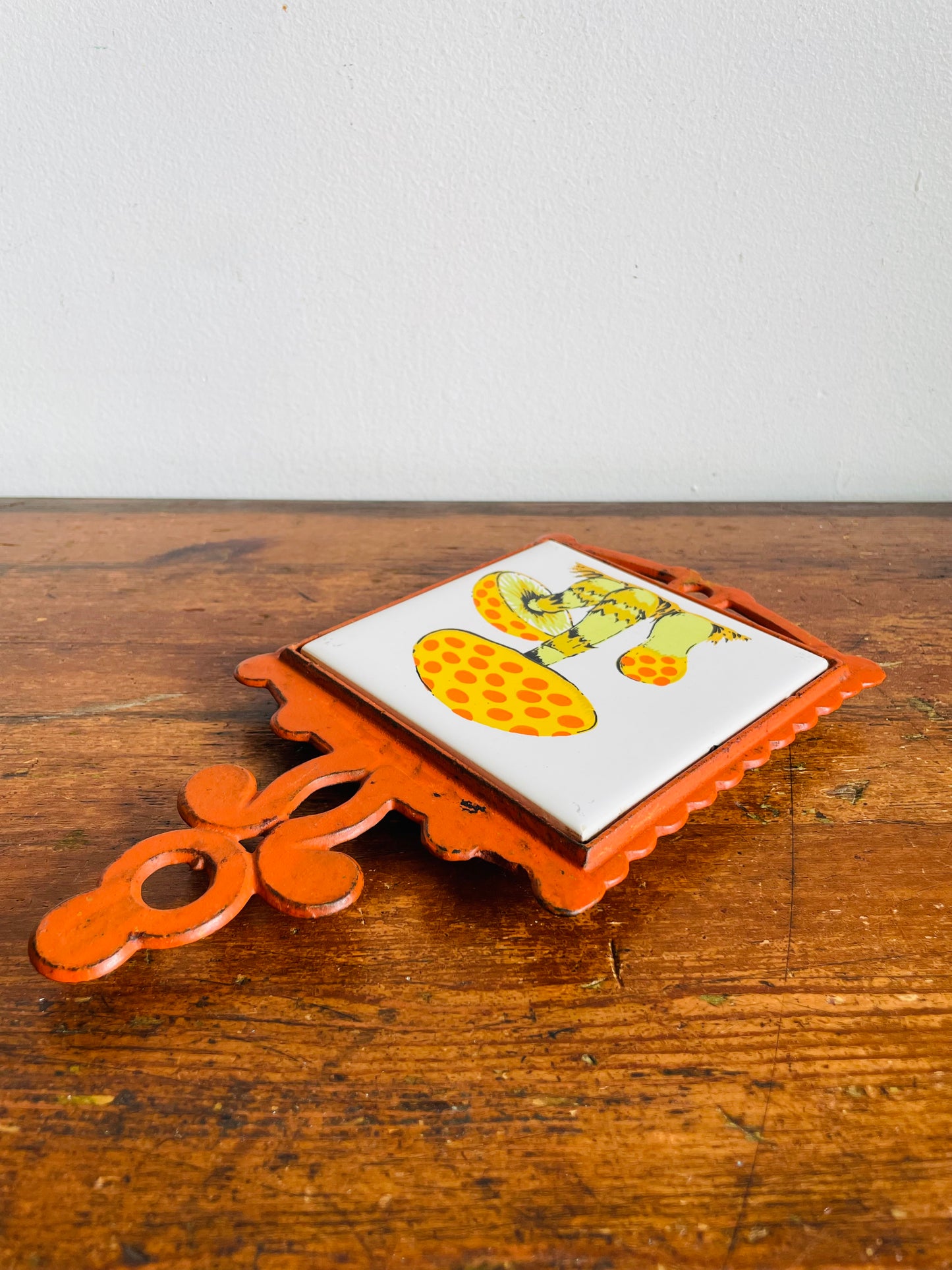 Vintage Merry Mushroom Tile & Cast Iron Rubber Footed Raised Hot Plate Trivet - Can Also Hang From Wall - Made in Taiwan