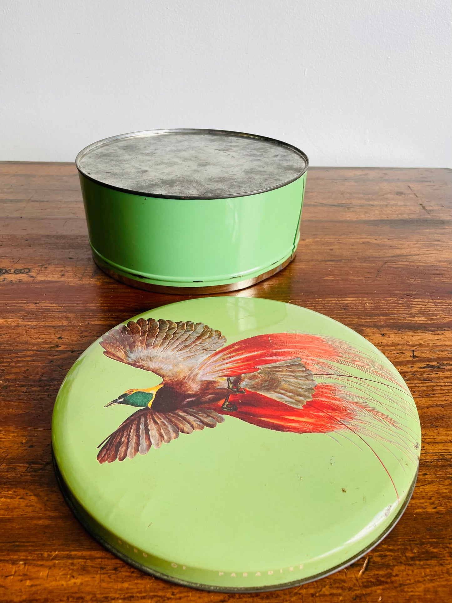 Bird of Paradise Round Biscuit Tin with Lid