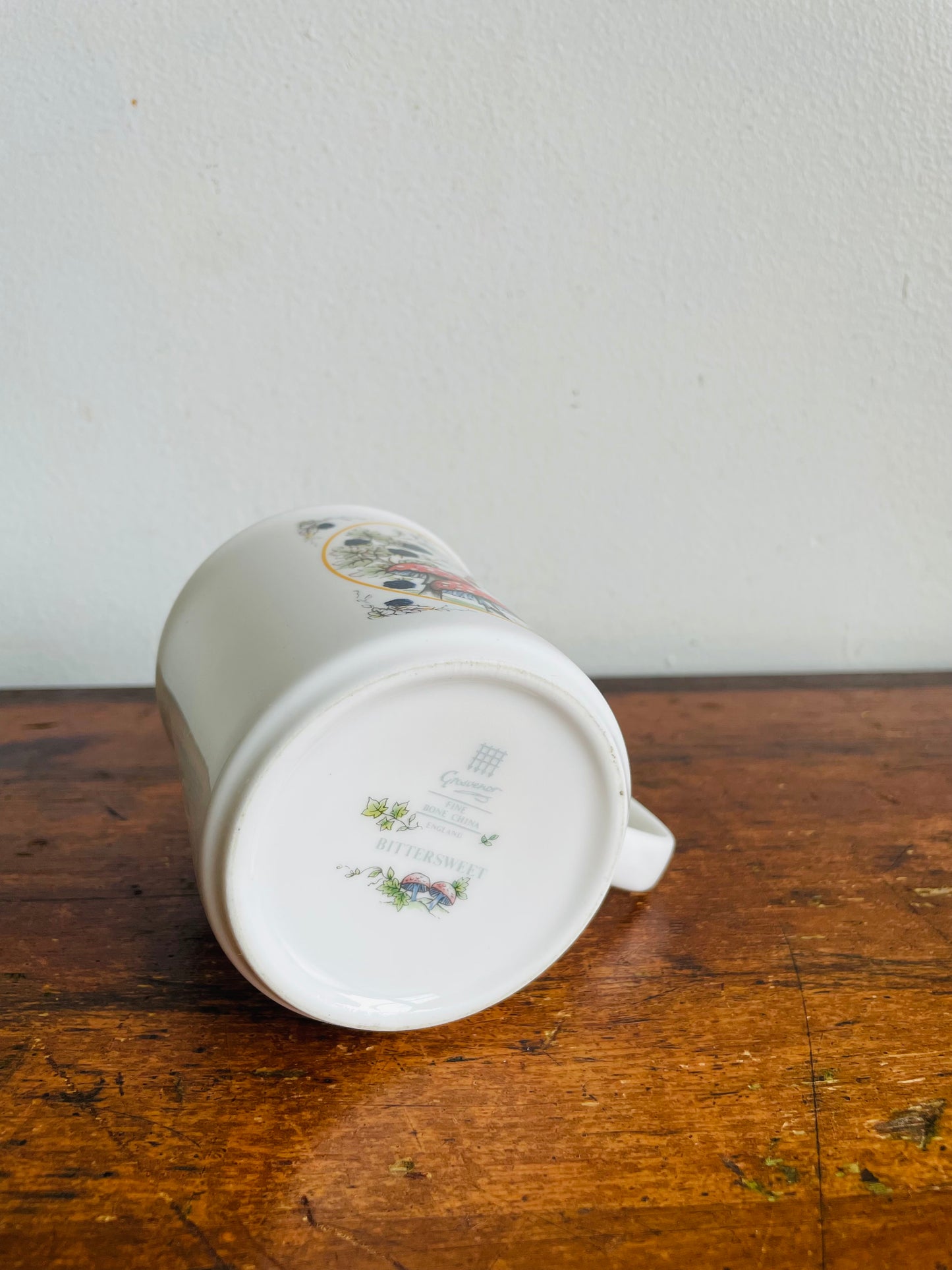 Vintage Grosvenor Fine Bone China Bittersweet Pattern Mushroom Mug - Design by Miles Bayley -Made in England