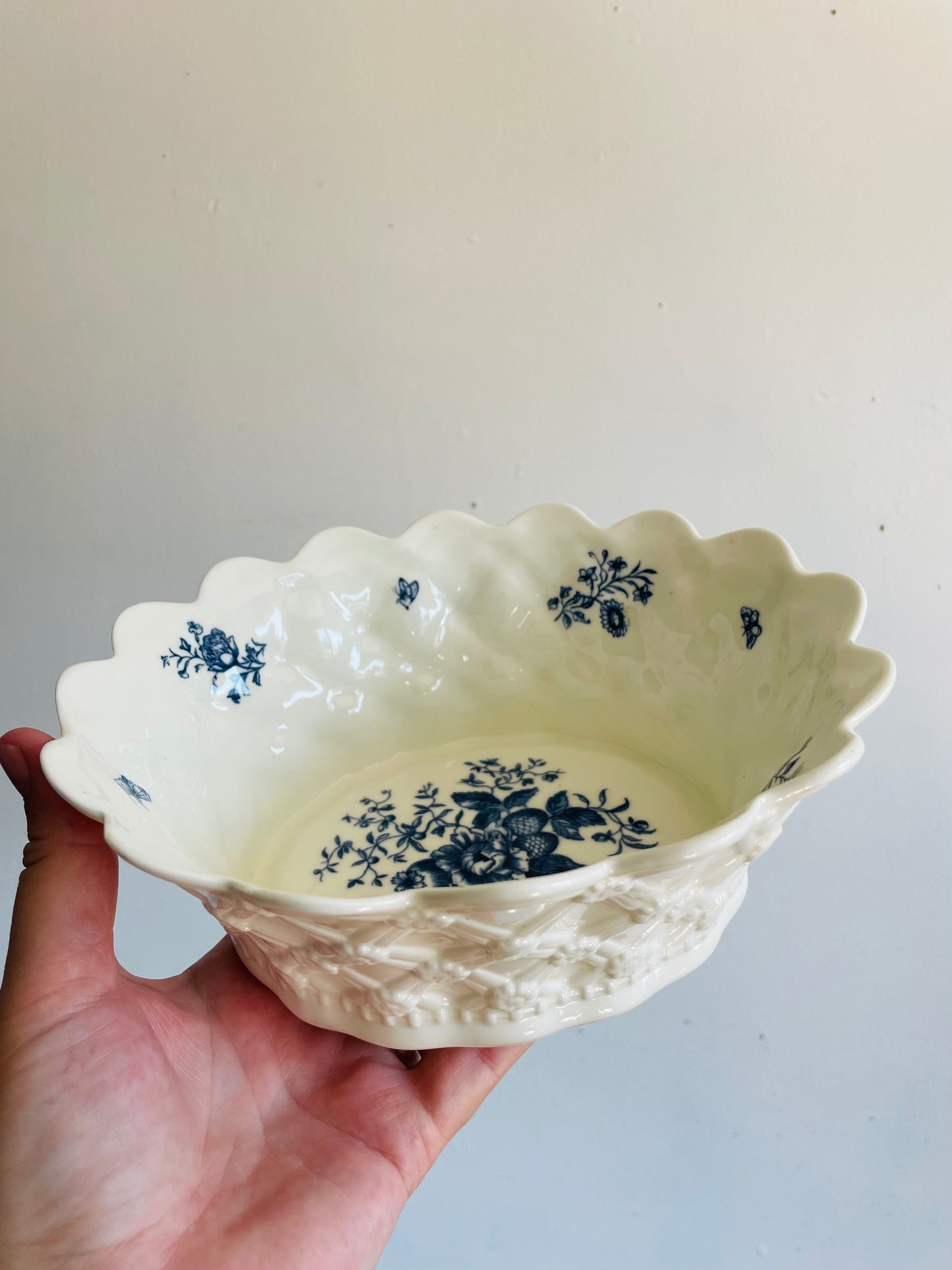Vintage Royal Worcester "Blue Sprays" Bone China Bowl with Floral Design - Made in England