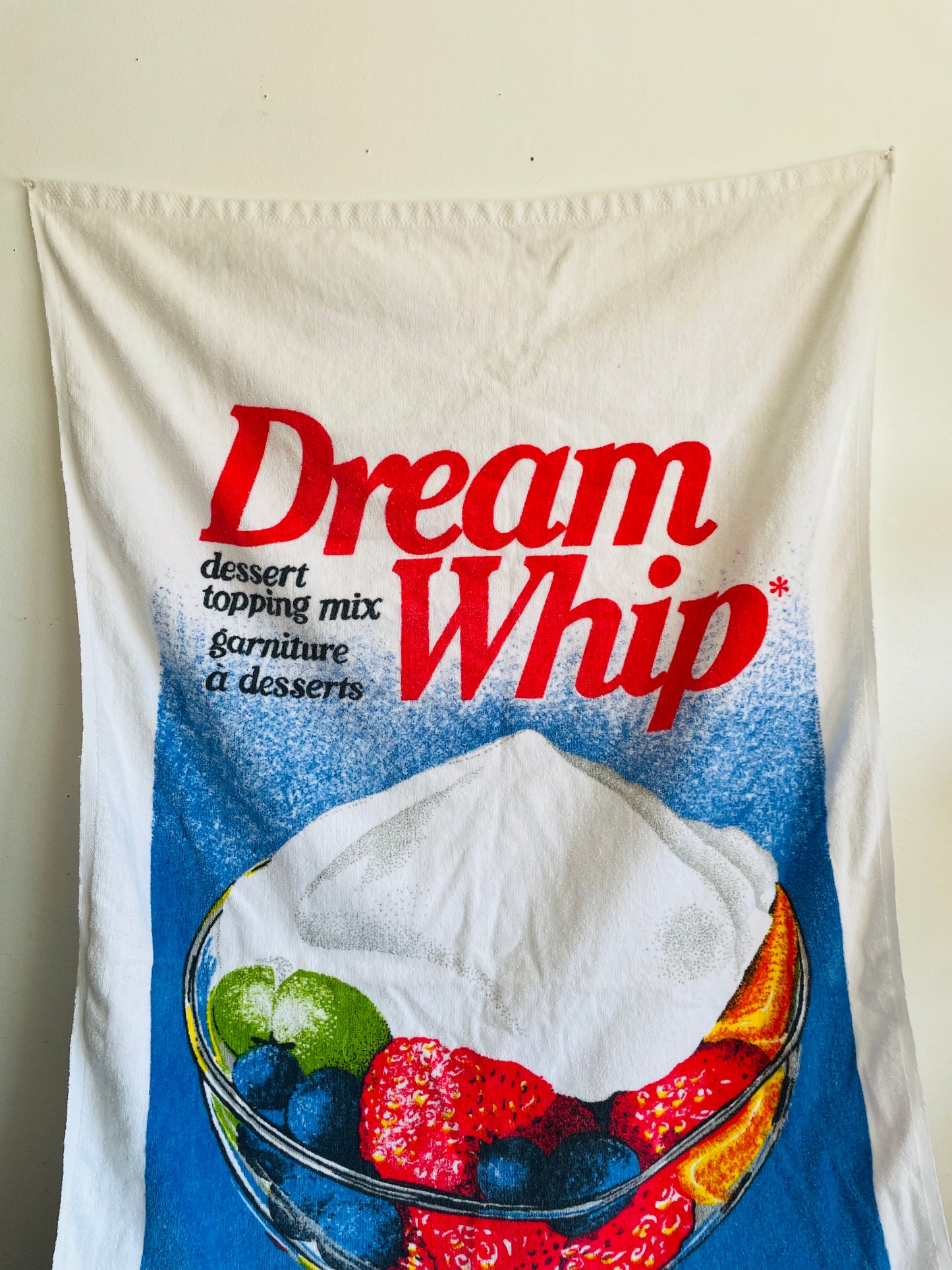 Vintage Rare Dream Whip 100% Cotton Plush & Absorbent Beach Towel - Fun Dessert Marketing Advertising