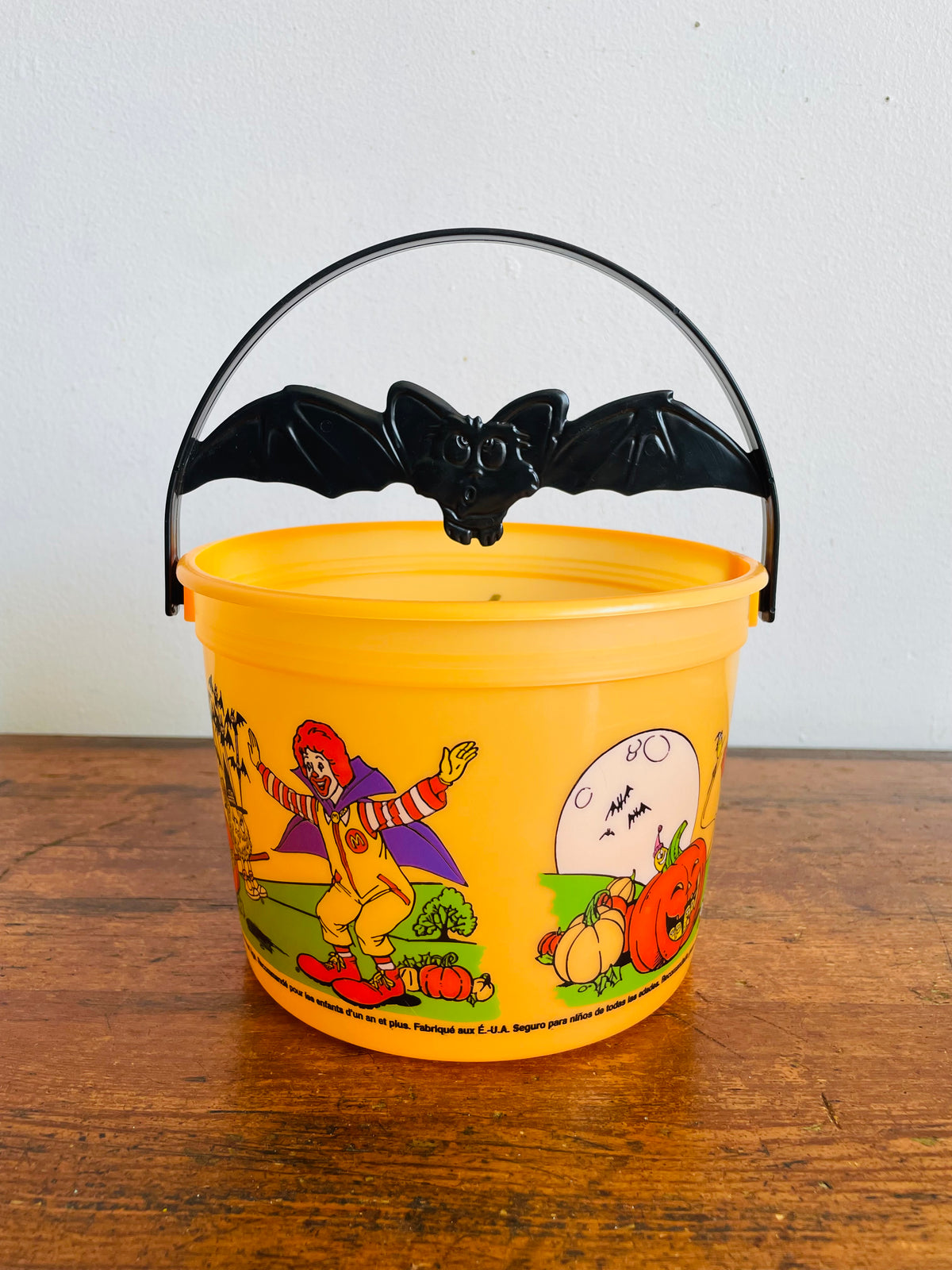 Vintage 2001 McDonald's Orange Plastic Trick or Treat Halloween Bucket with Bat Handle #2