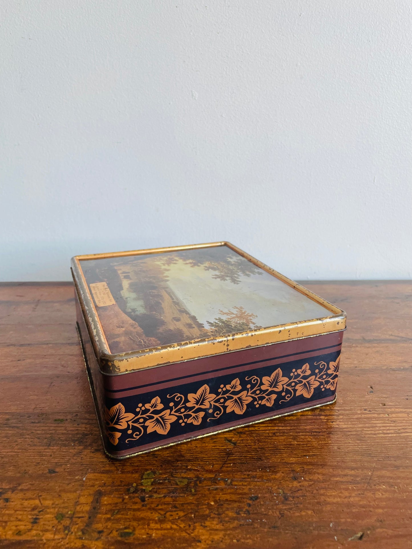 Penn Ponds Richmond Park by Richard Wilson Tin Container with Lid - National Museum of Wales