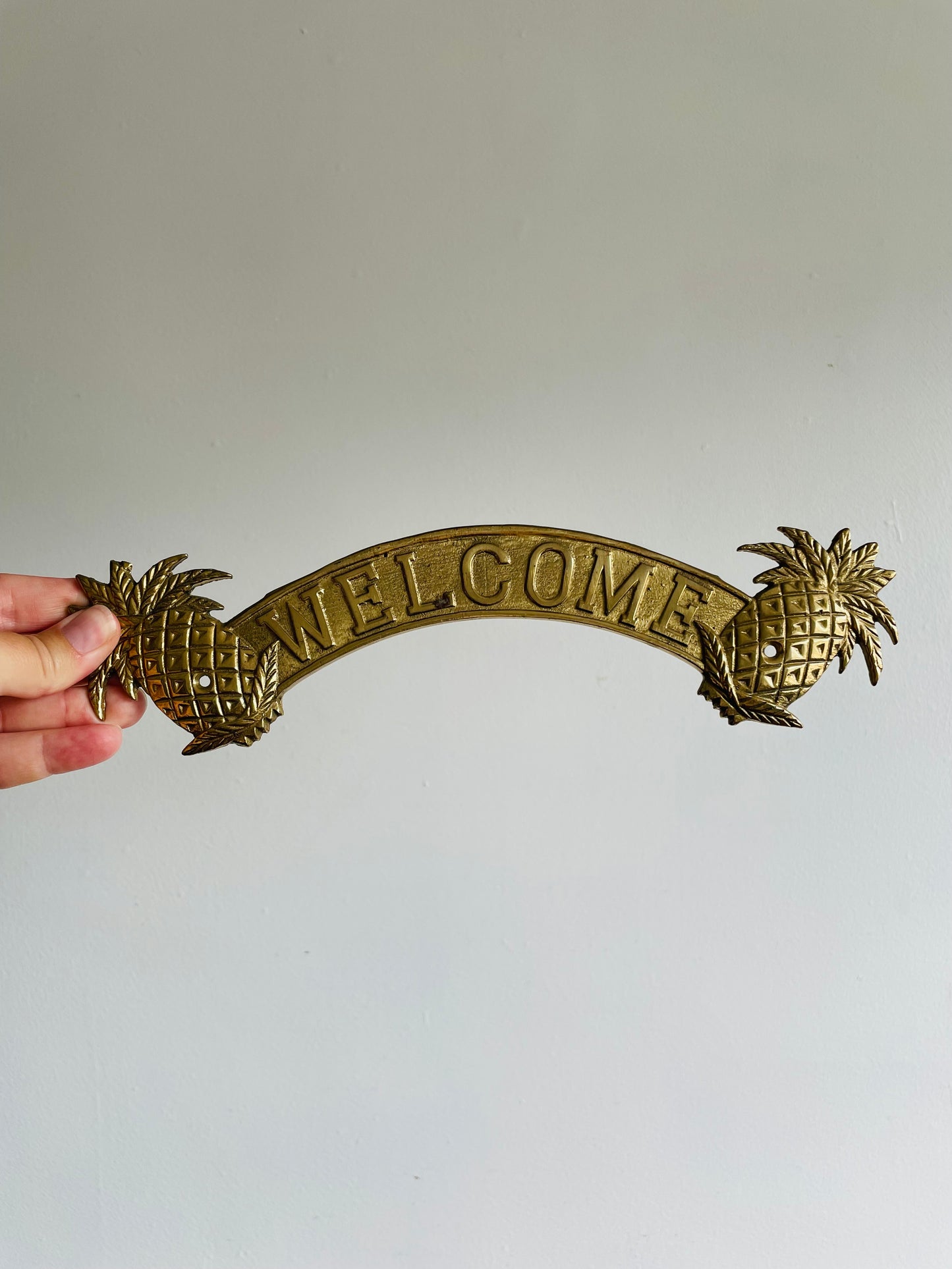 Pineapple Brass Welcome Plate Sign - Bombay Company