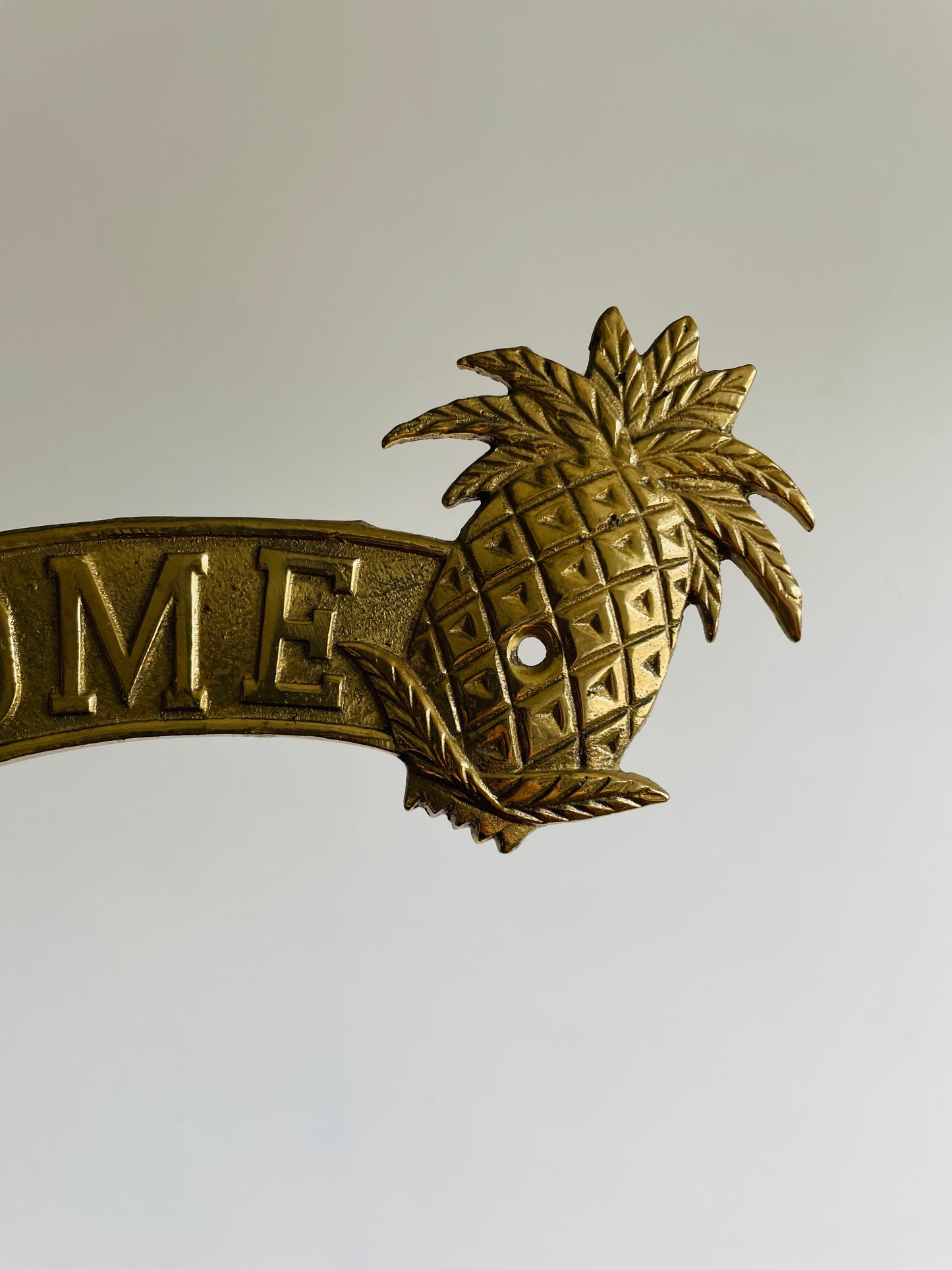 Pineapple Brass Welcome Plate Sign - Bombay Company