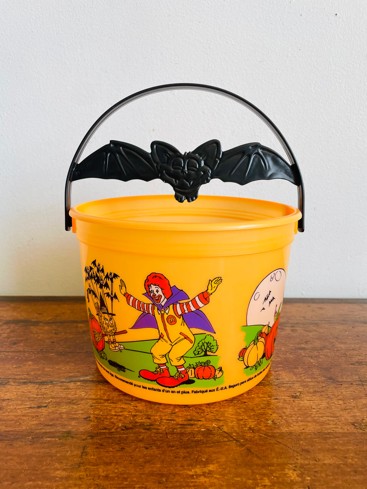 Vintage 2001 McDonald's Orange Plastic Trick or Treat Halloween Bucket with Bat Handle #1
