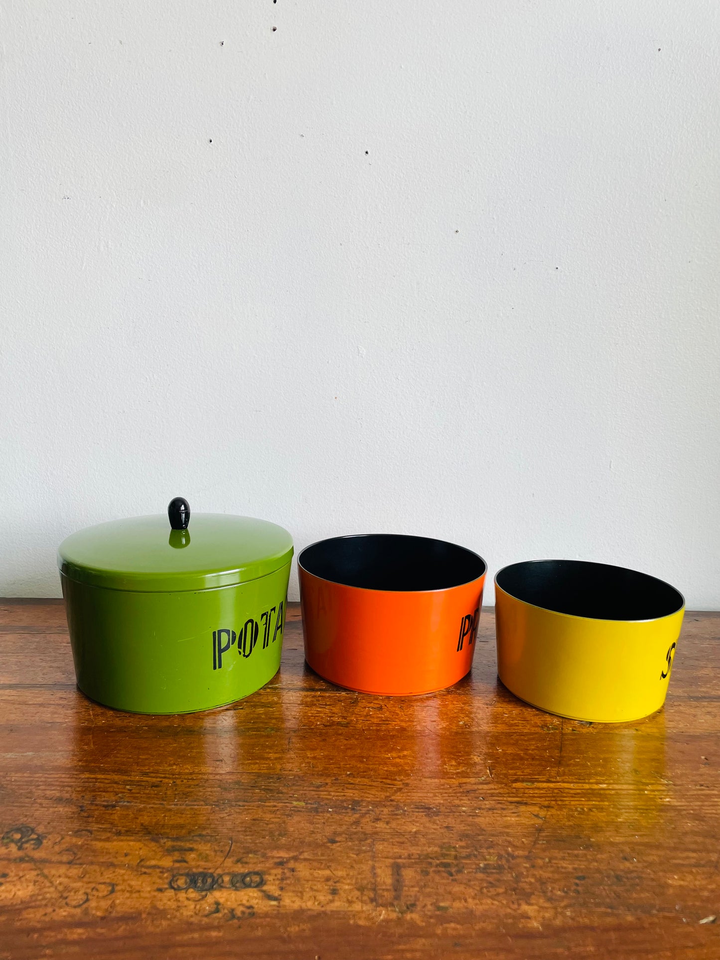 Vintage Mid-Century Modern Nesting Party Snack Bowls - Potato Chips, Pretzels & Snacks