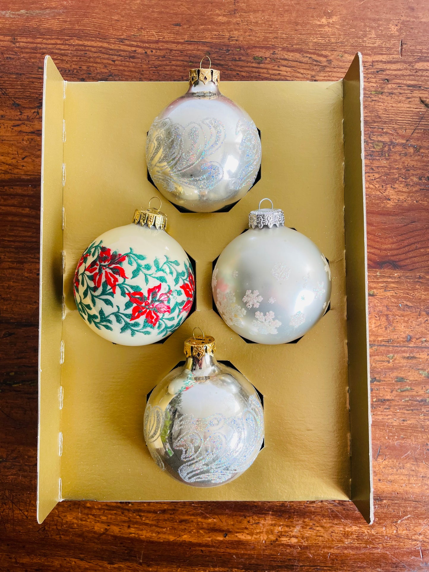 Noma Accents Glass Ornaments - Made in Canada - Set of 4 Silver & White Colours