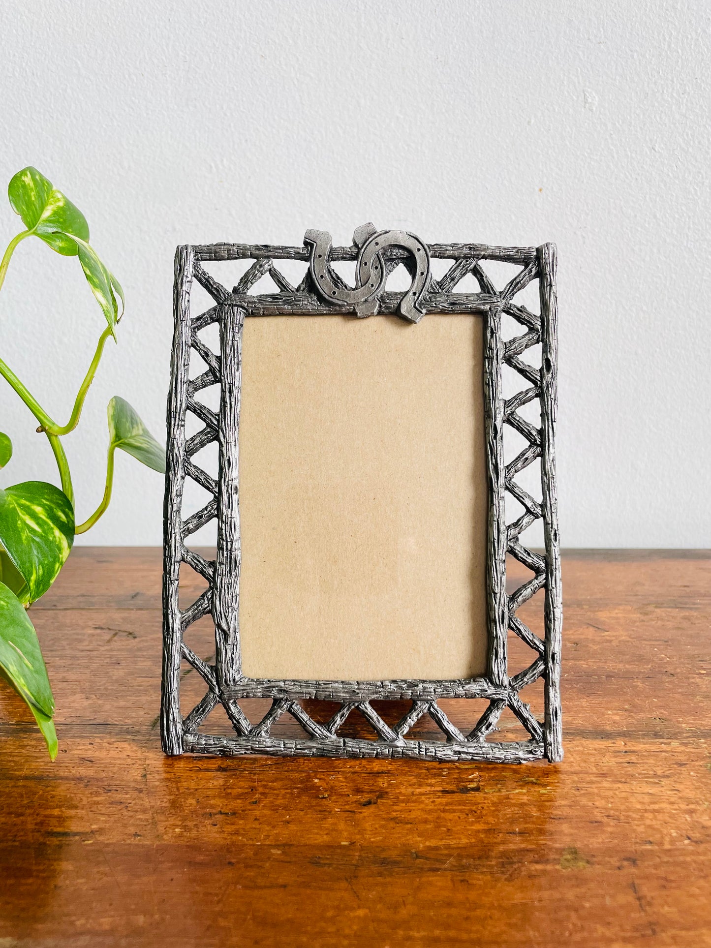 Vintage Western Equestrian Themed Silver Pewter Metal Picture Frame with Horseshoe Design - Easel Backing - Made in Taiwan - 3" x 4.5" Photo Size