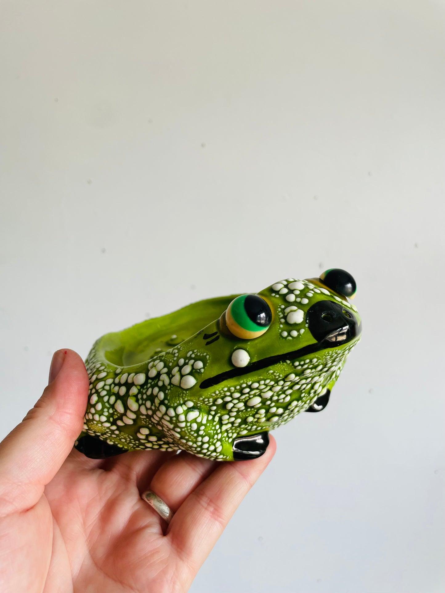 Vintage Hand Painted Cute & Squat Frog Scrubbie, Sponge or Soap Holder - Signed Josie