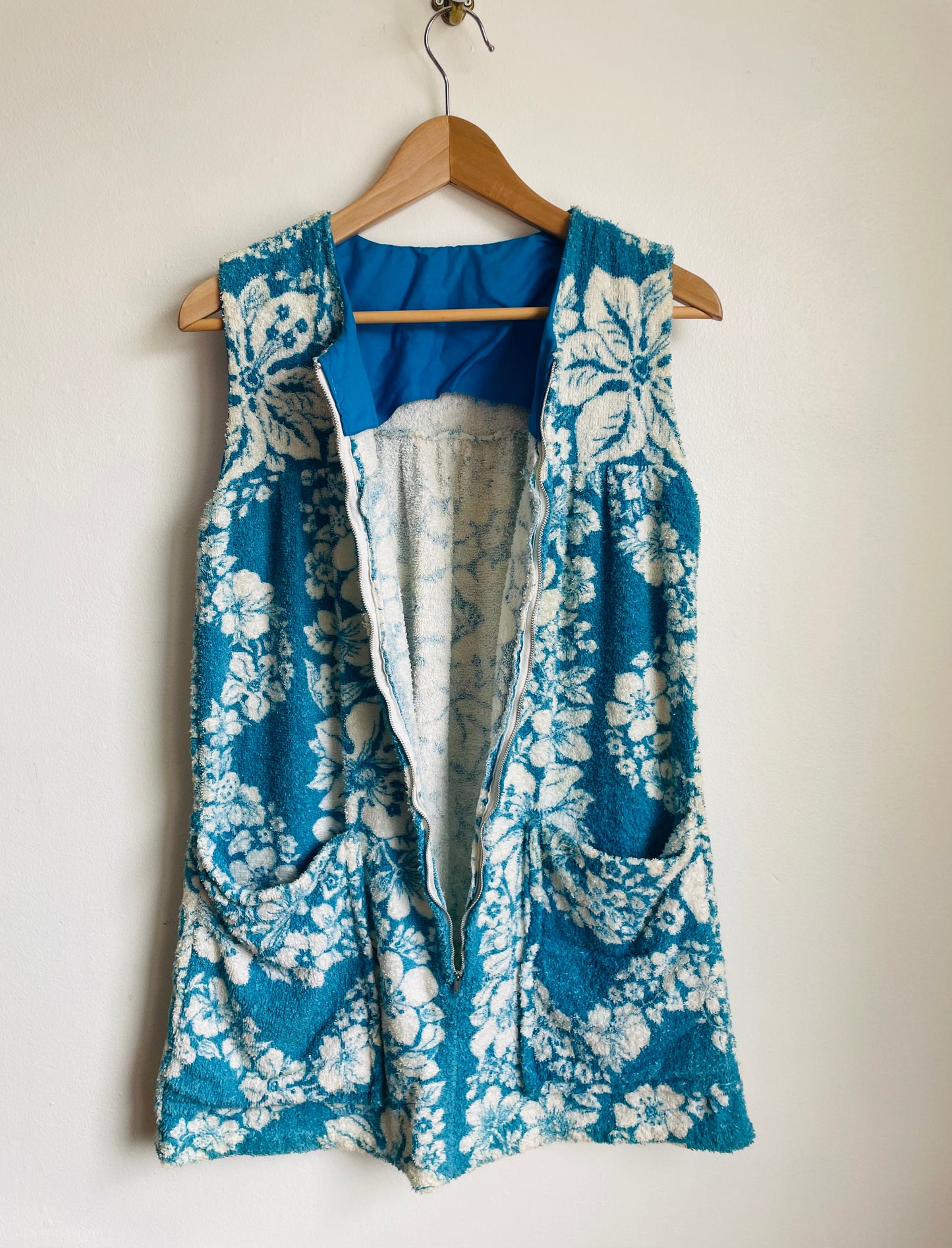 Zippered Terry Cloth Towel Dress or Beach Cover-Up with Pockets & Blue & White Tropical Hibiscus Flower Design