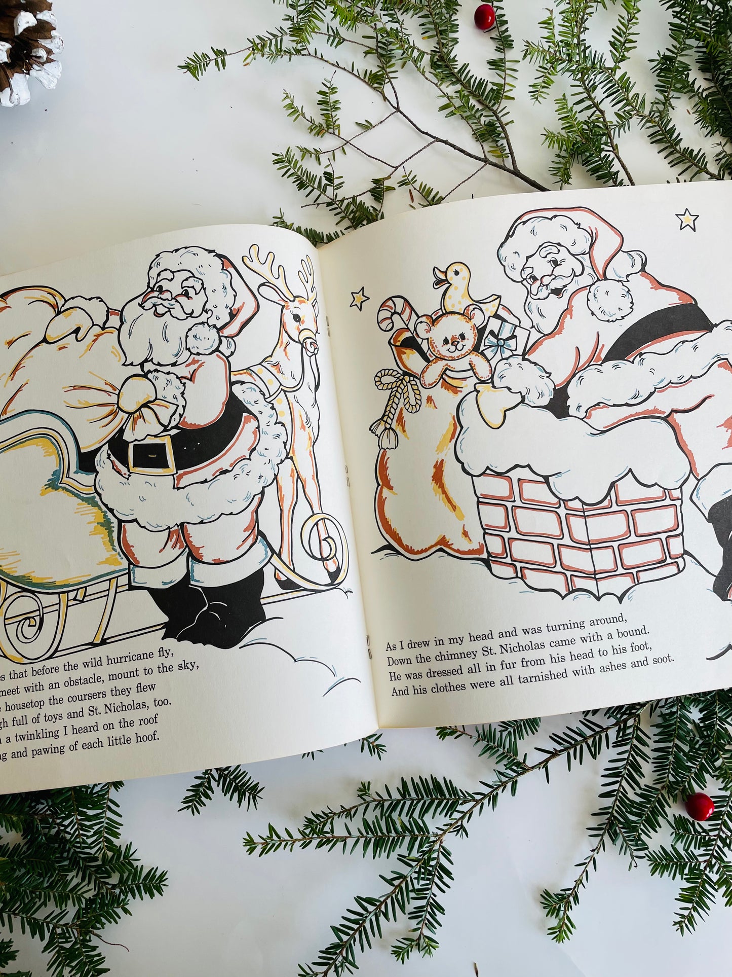 Brand New Vintage Paint with Water Art Colouring Book - The Night Before Christmas - A Whitman Book (1978)