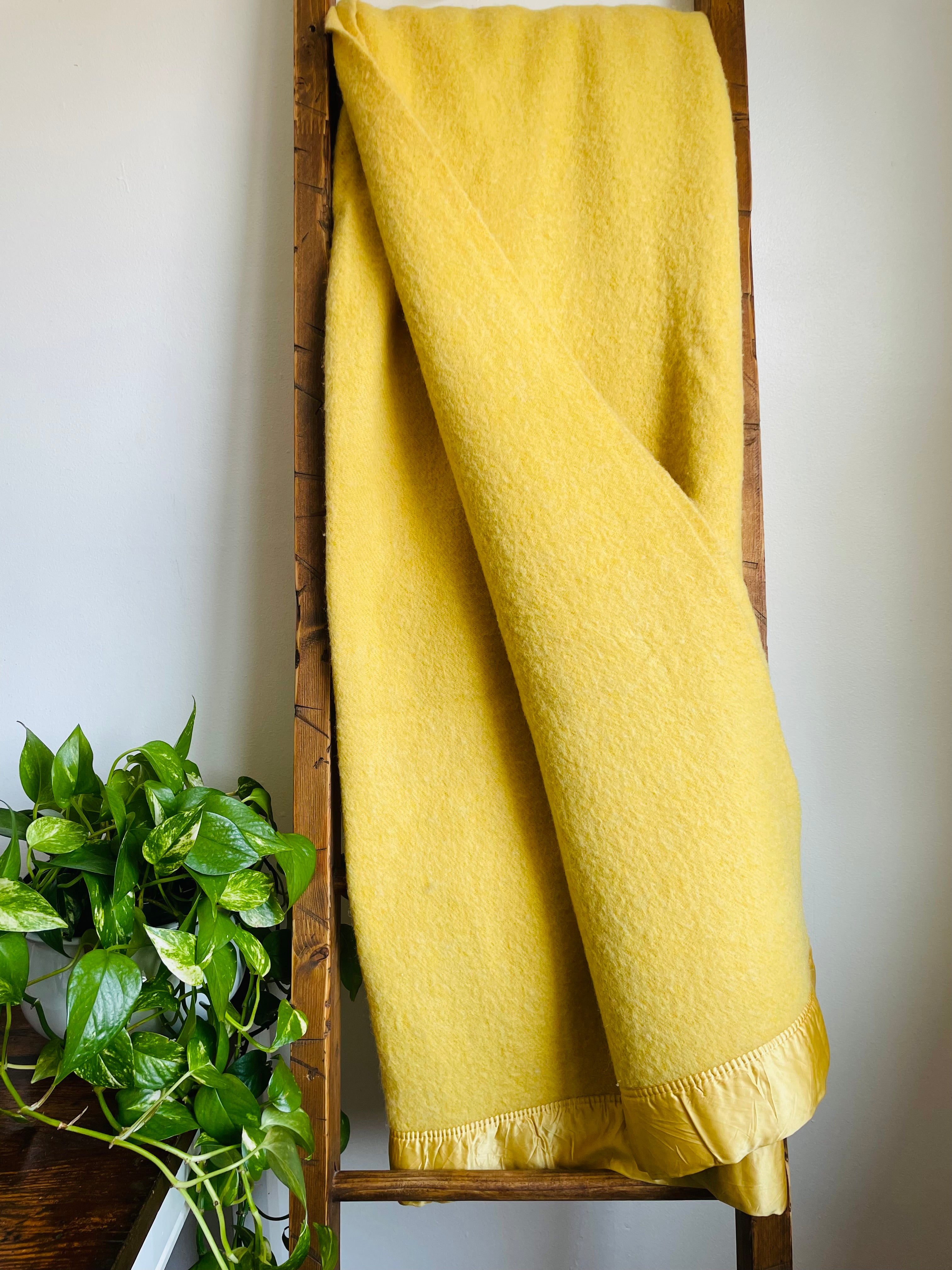 KENWOOD Pure Virgin Wool on sale 70” by 90” Yellow/Golden With Satin Edges